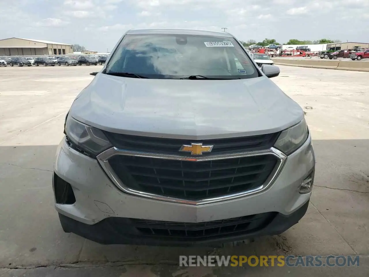 5 fotografías del automóvil dañado 2GNAXUEVXM6160970 CHEVROLET EQUINOX 2021
