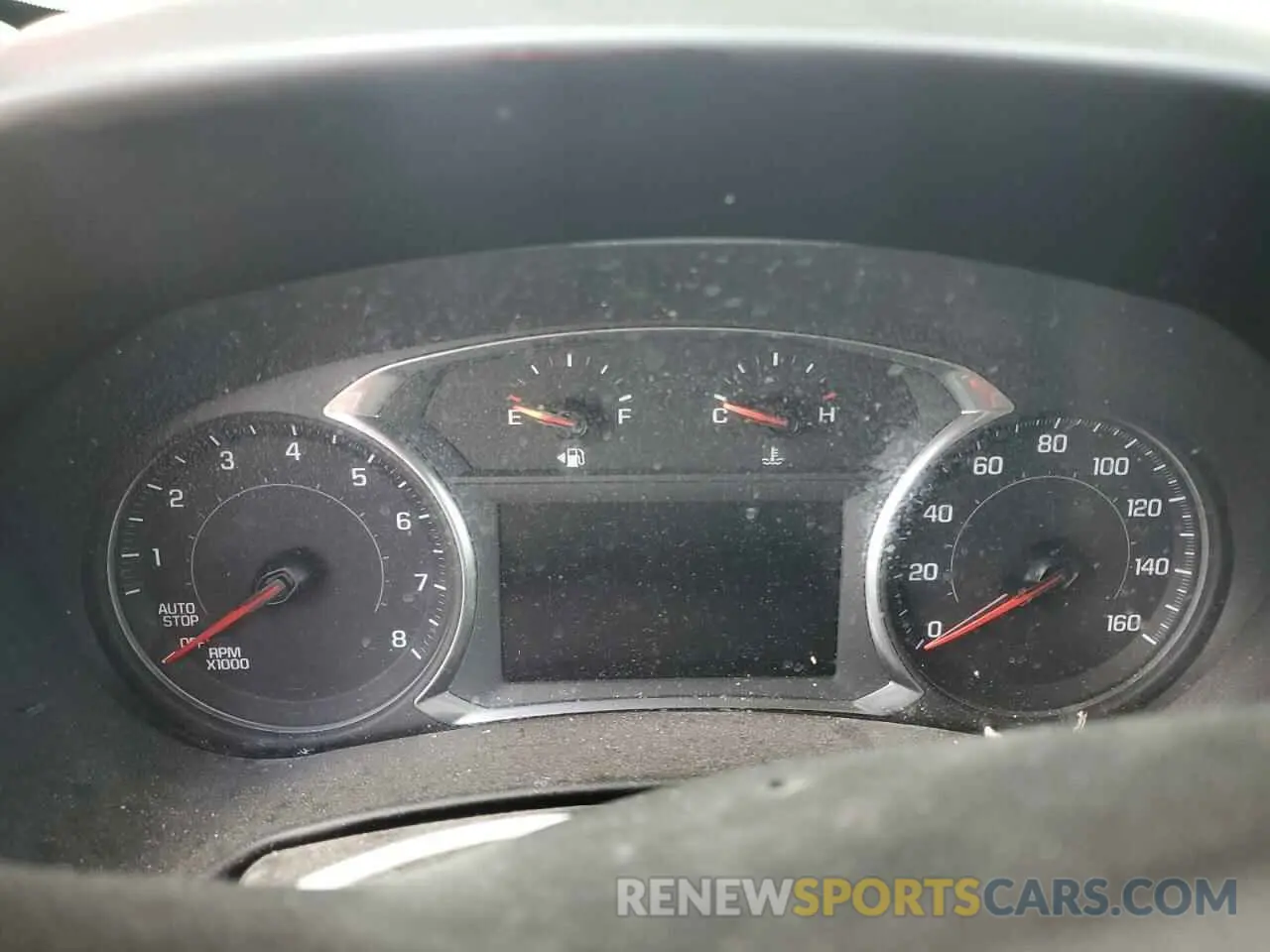 9 fotografías del automóvil dañado 2GNAXUEVXM6160970 CHEVROLET EQUINOX 2021