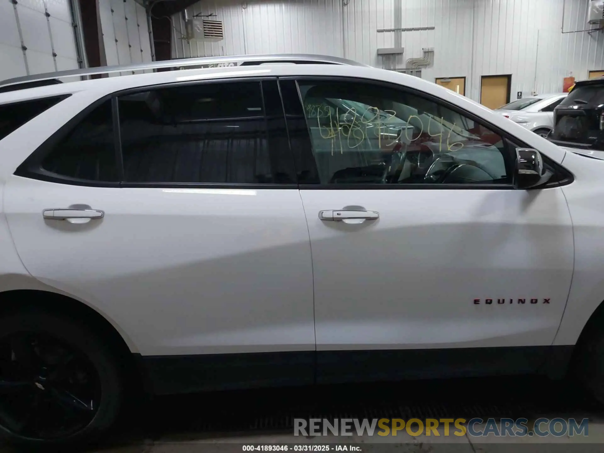 14 fotografías del automóvil dañado 2GNAXXEV4M6128145 CHEVROLET EQUINOX 2021