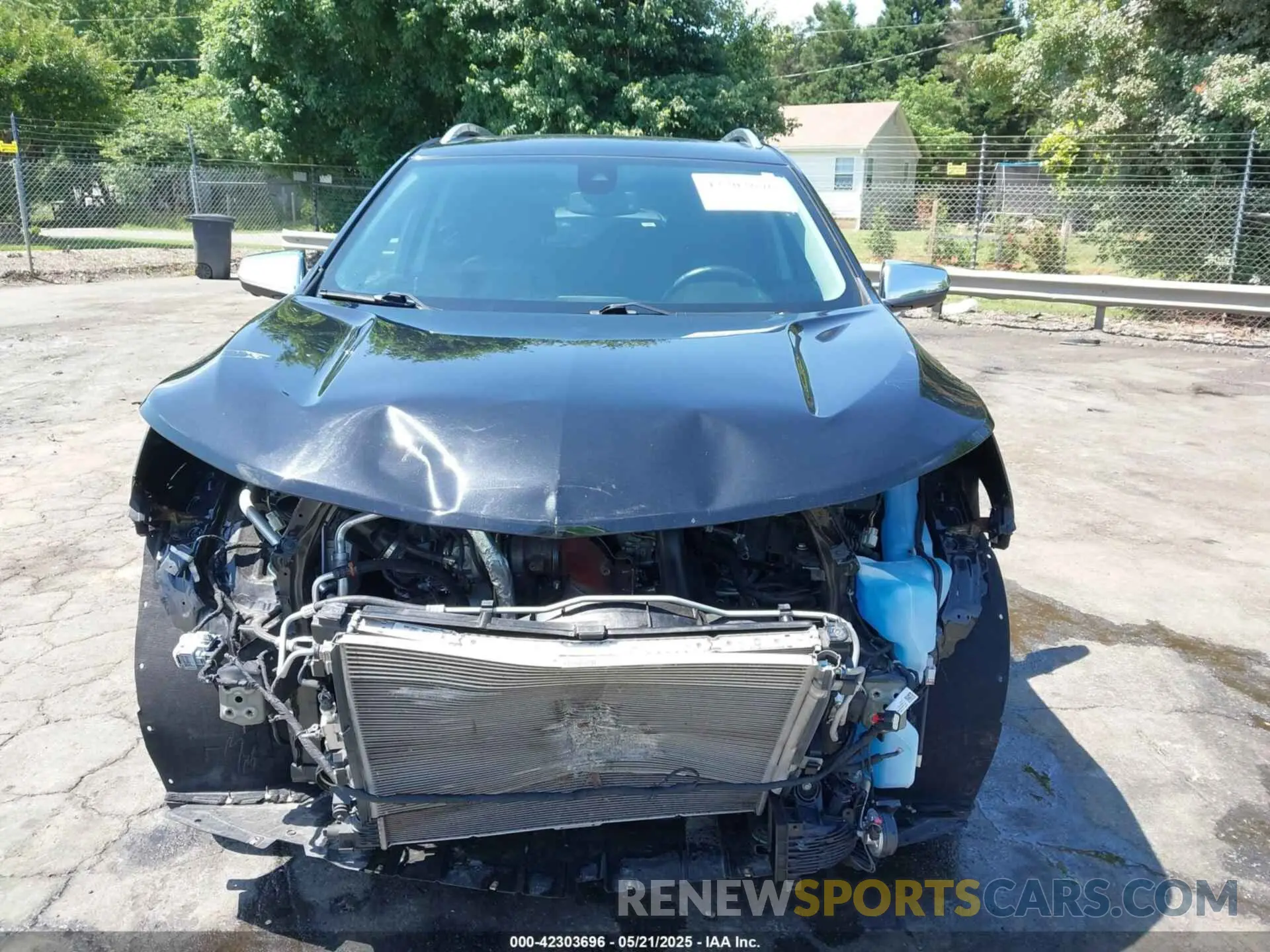 13 fotografías del automóvil dañado 2GNAXXEV8M6143697 CHEVROLET EQUINOX 2021