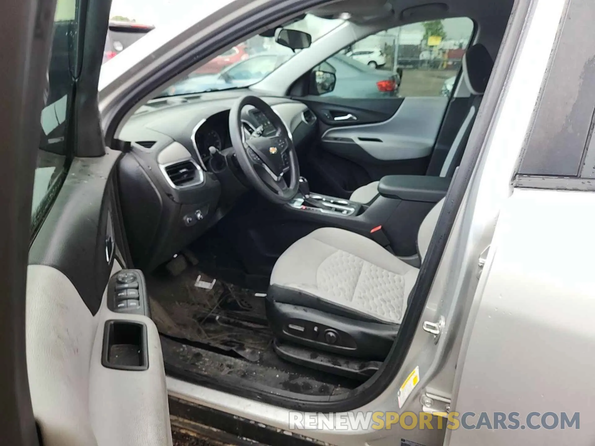 8 fotografías del automóvil dañado 3GNAX5EV0MS173508 CHEVROLET EQUINOX 2021