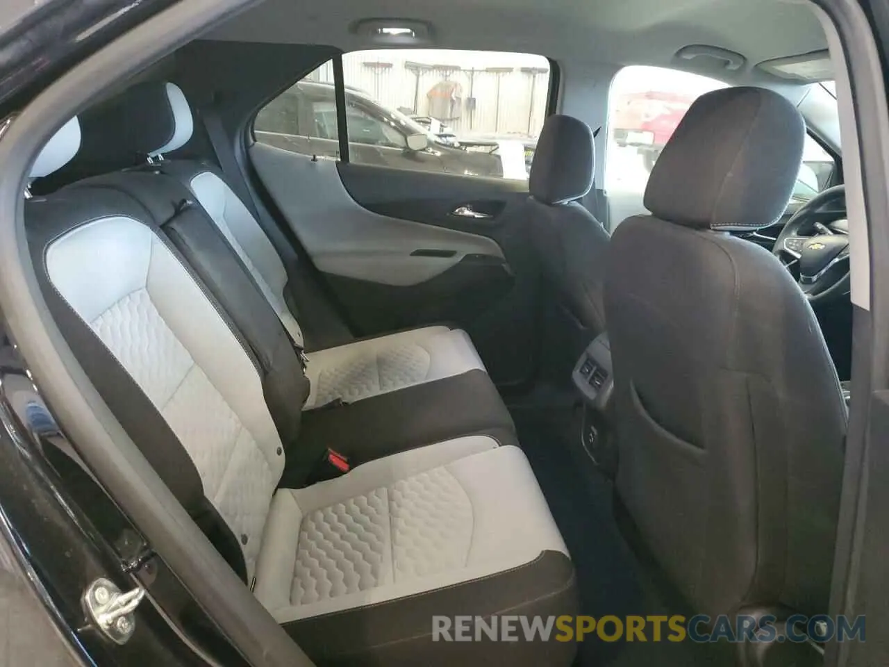 11 fotografías del automóvil dañado 3GNAX5EV2MS147718 CHEVROLET EQUINOX 2021
