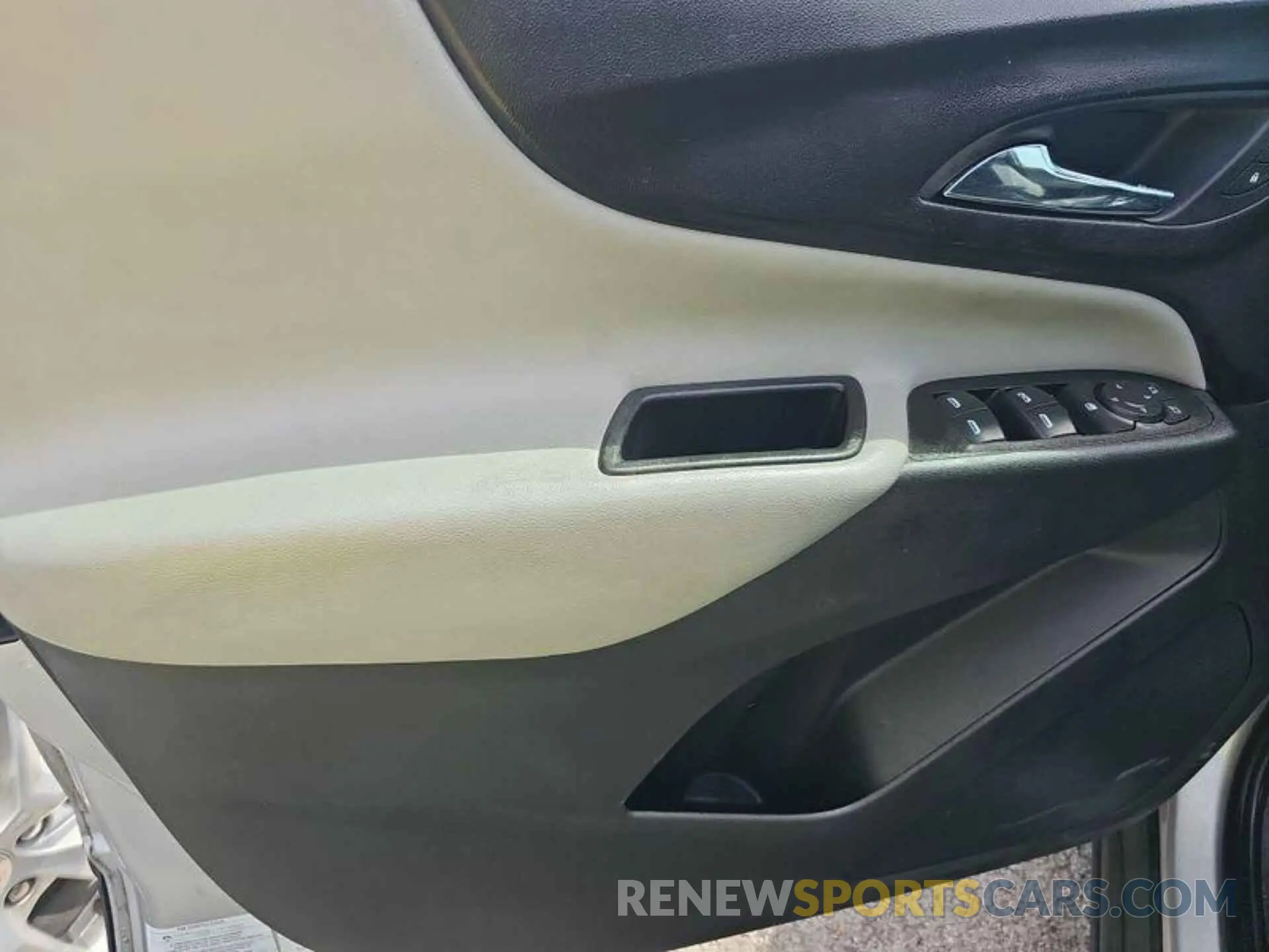 14 fotografías del automóvil dañado 3GNAXFEV6MS173518 CHEVROLET EQUINOX 2021