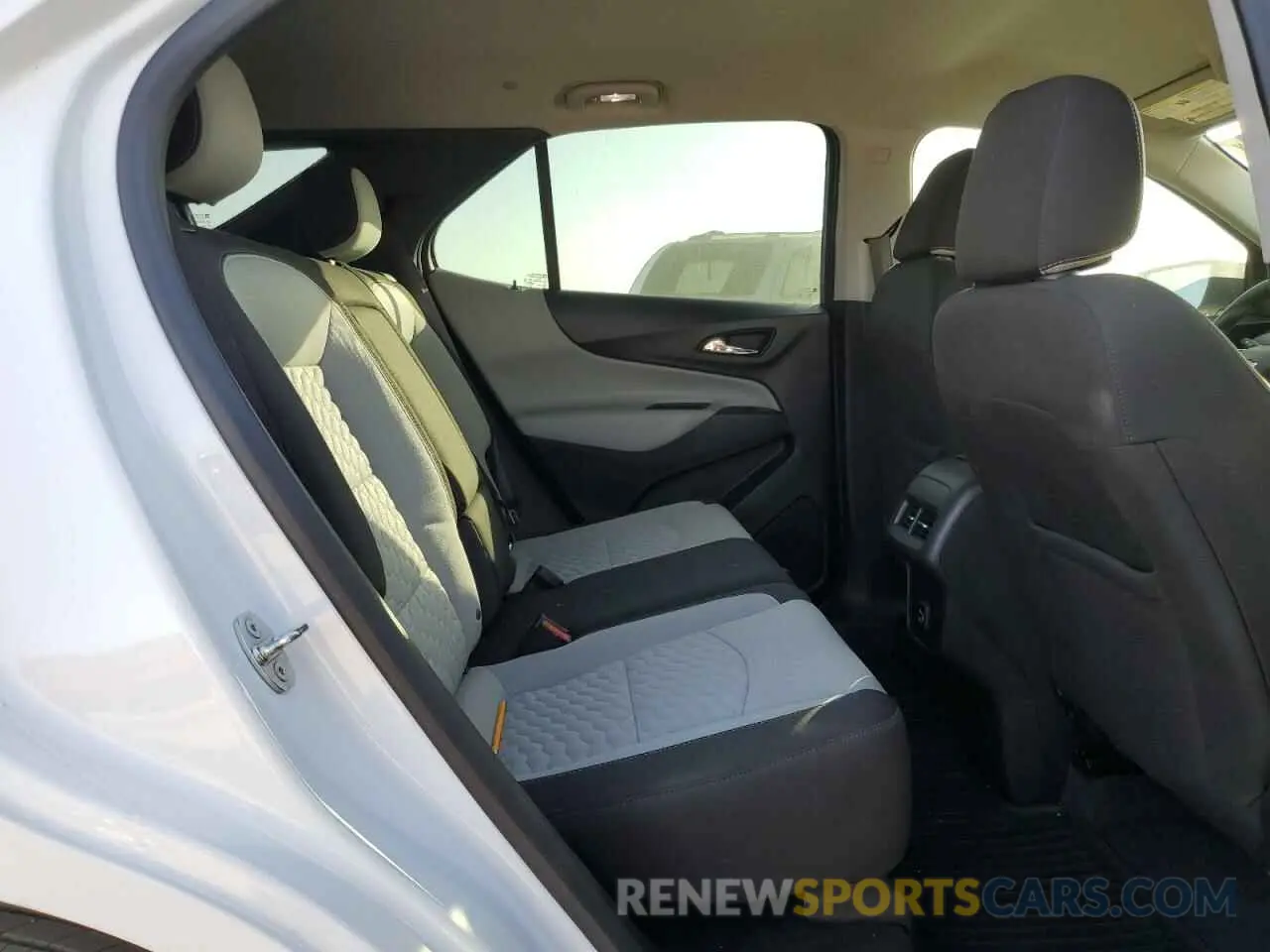 11 fotografías del automóvil dañado 3GNAXFEV7MS104871 CHEVROLET EQUINOX 2021