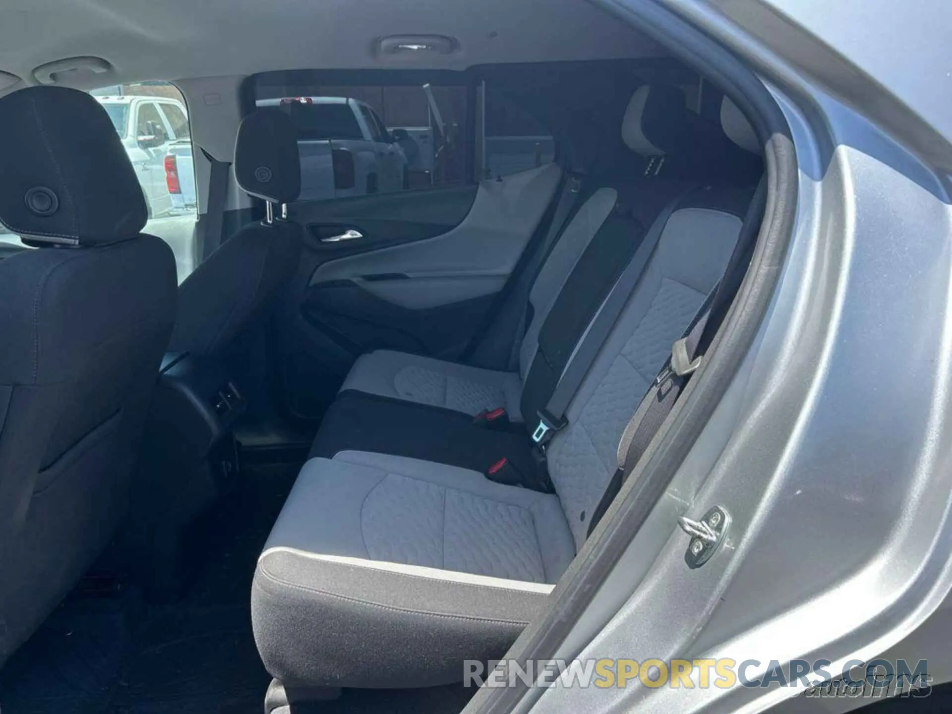 4 fotografías del automóvil dañado 3GNAXFEV9MS175215 CHEVROLET EQUINOX 2021
