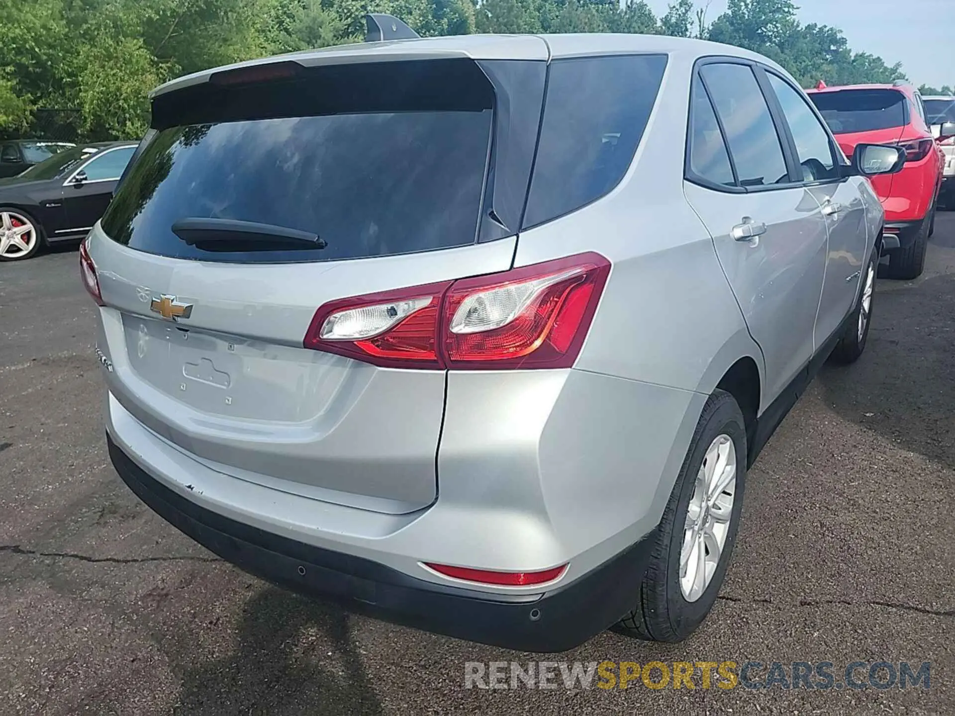 17 fotografías del automóvil dañado 3GNAXFEVXMS173490 CHEVROLET EQUINOX 2021