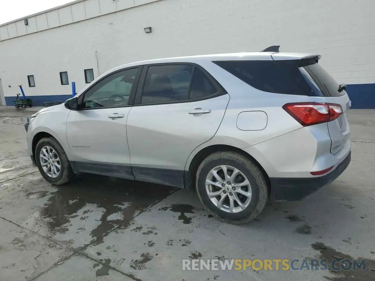 2 fotografías del automóvil dañado 3GNAXHEV0MS180041 CHEVROLET EQUINOX 2021