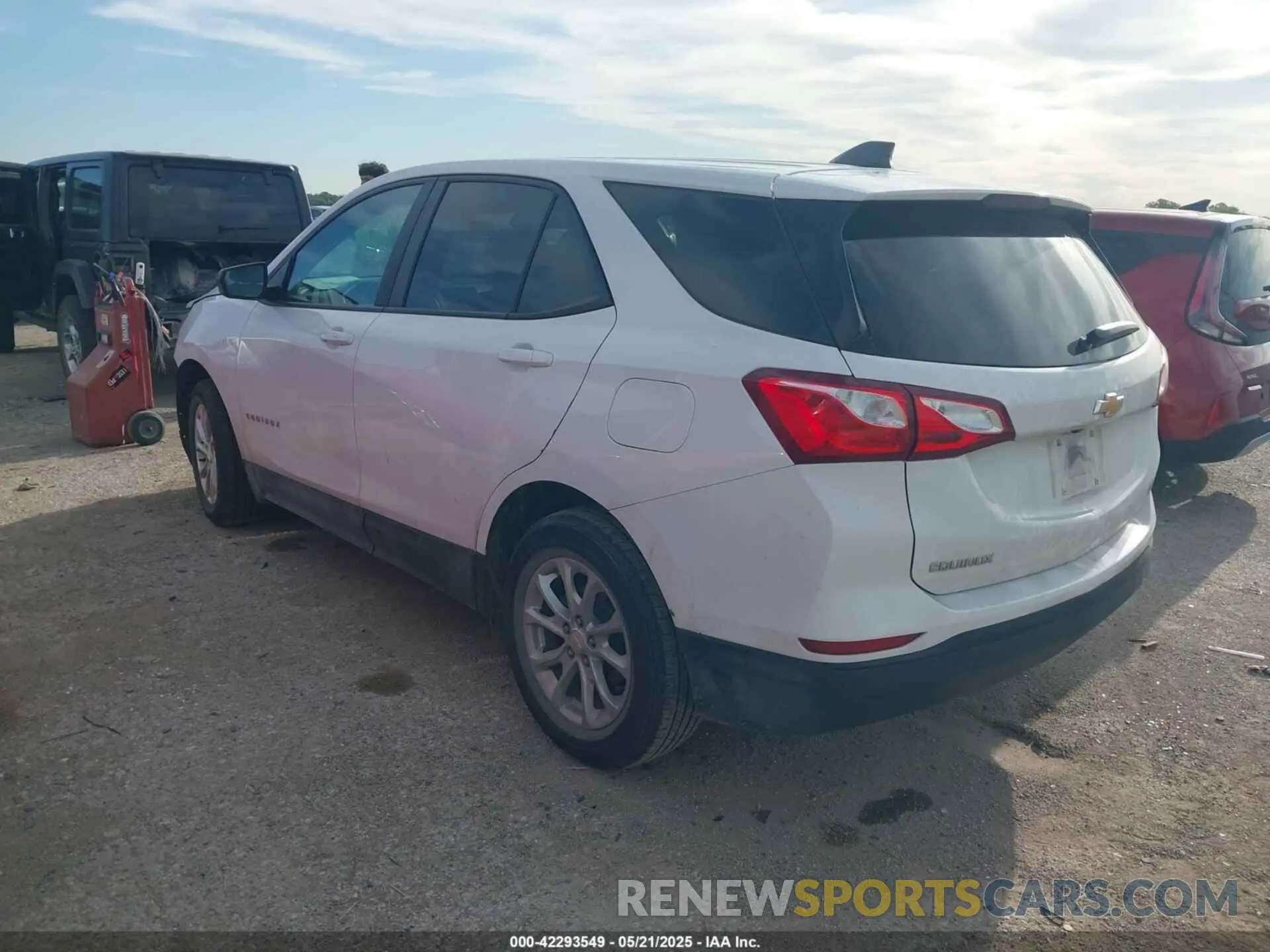 3 fotografías del automóvil dañado 3GNAXHEV1MS178038 CHEVROLET EQUINOX 2021