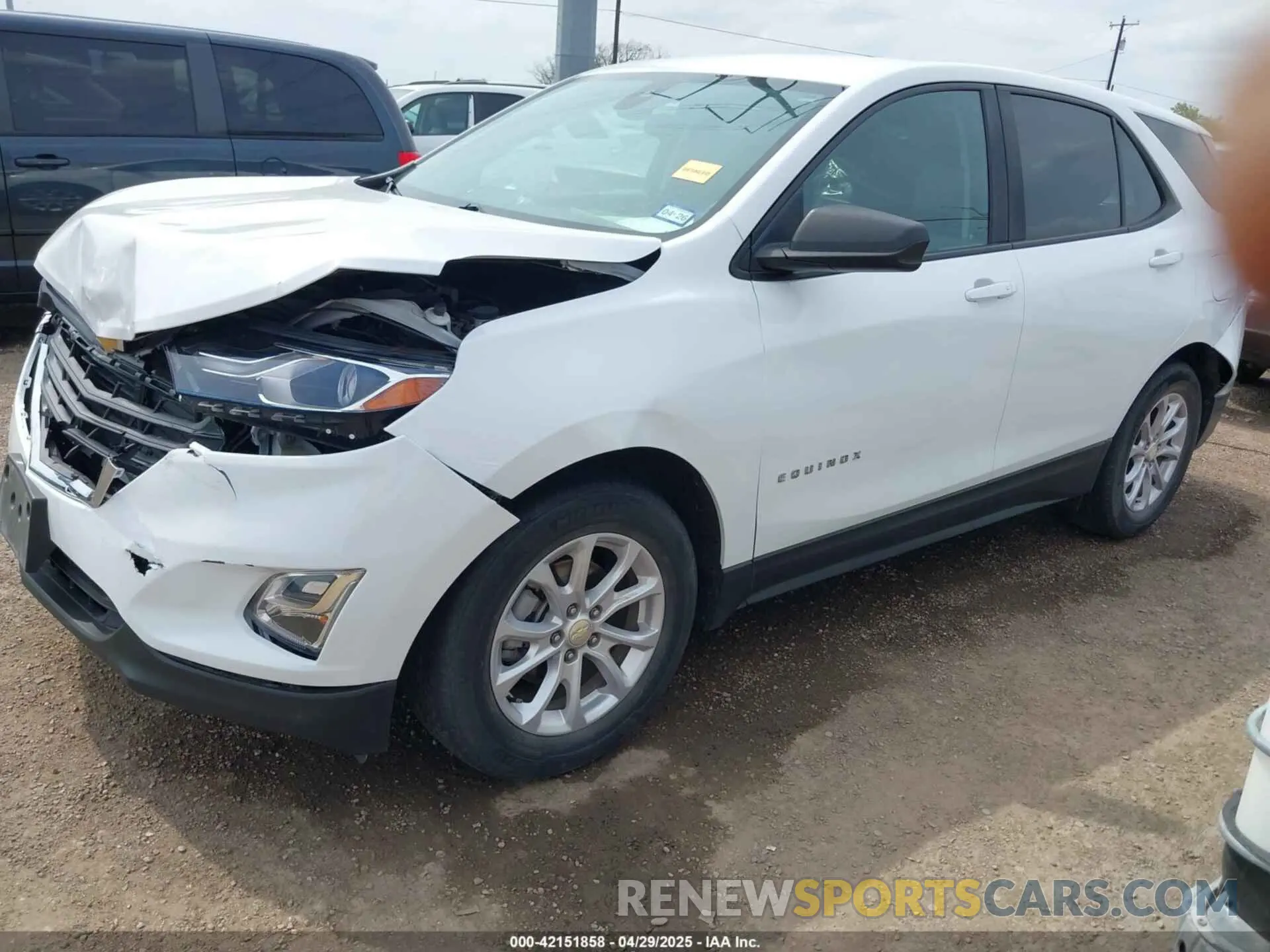 2 fotografías del automóvil dañado 3GNAXHEV2MS143993 CHEVROLET EQUINOX 2021