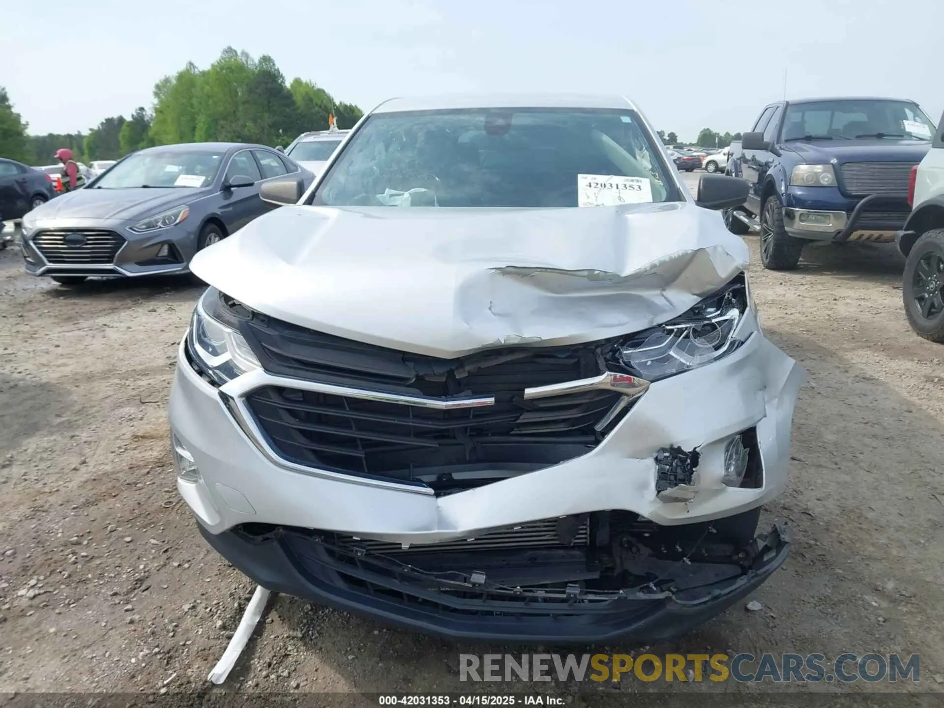 12 fotografías del automóvil dañado 3GNAXHEV4MS134129 CHEVROLET EQUINOX 2021