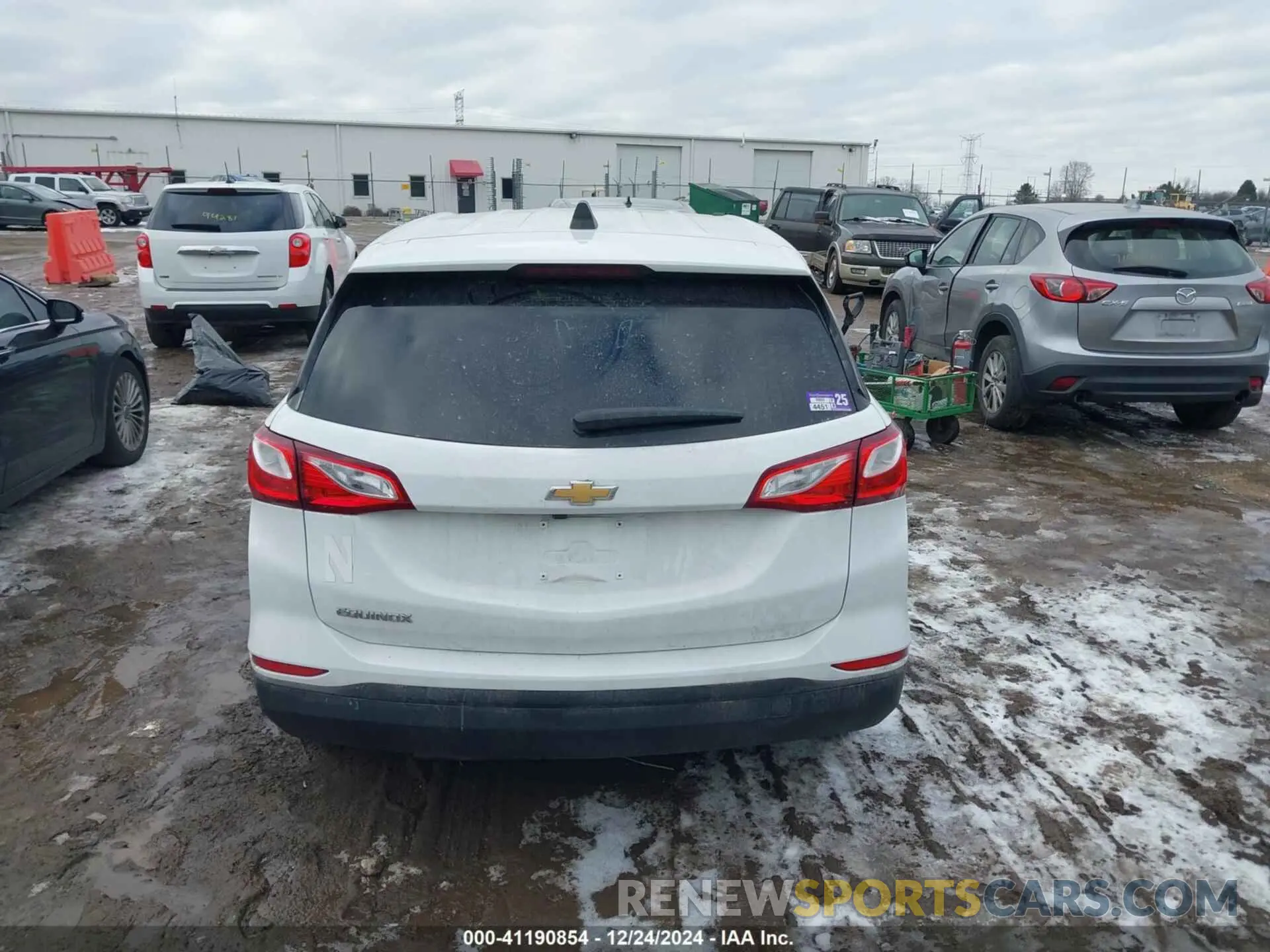 16 fotografías del automóvil dañado 3GNAXHEV8MS160152 CHEVROLET EQUINOX 2021