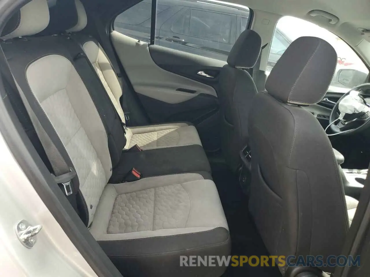 11 fotografías del automóvil dañado 3GNAXHEV8MS165884 CHEVROLET EQUINOX 2021