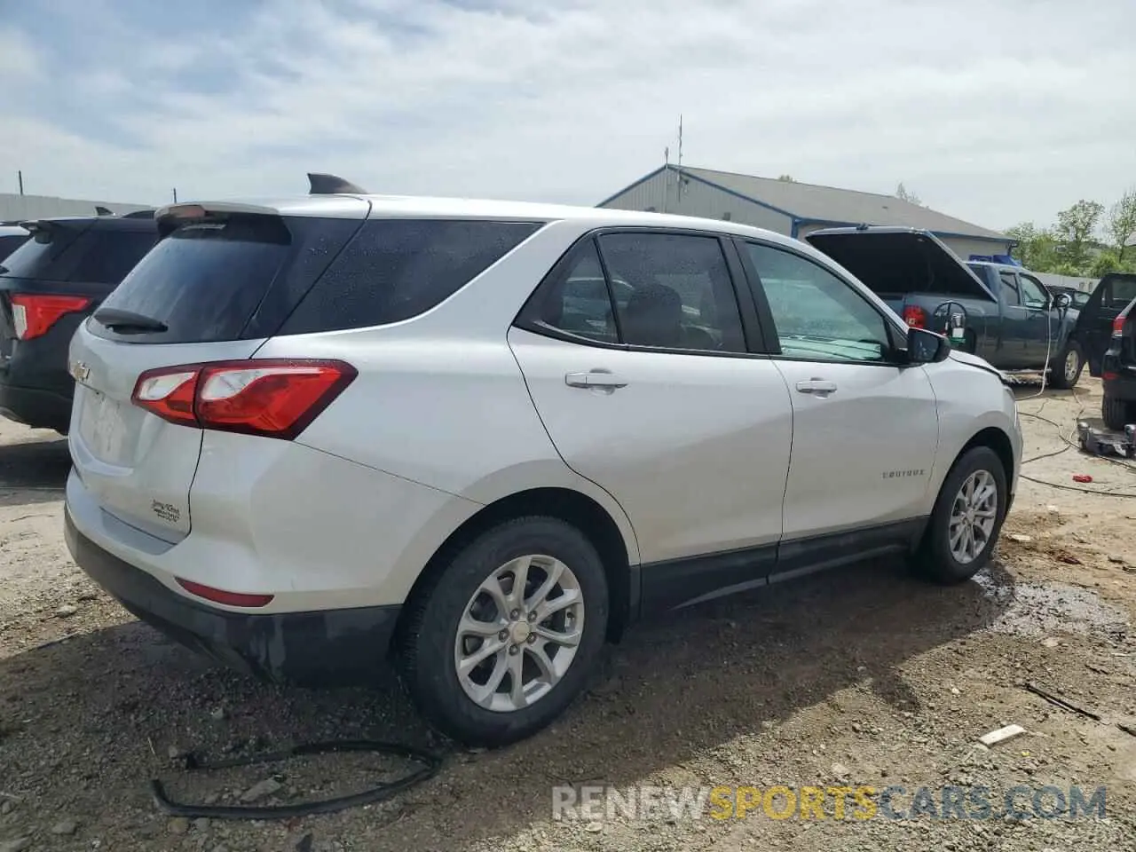 3 fotografías del automóvil dañado 3GNAXHEV8MS165884 CHEVROLET EQUINOX 2021