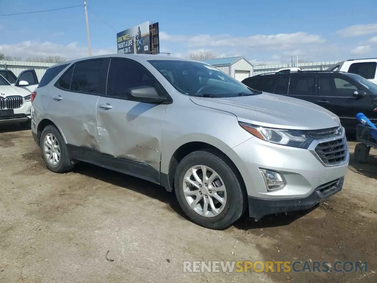 4 fotografías del automóvil dañado 3GNAXHEV8MS175086 CHEVROLET EQUINOX 2021