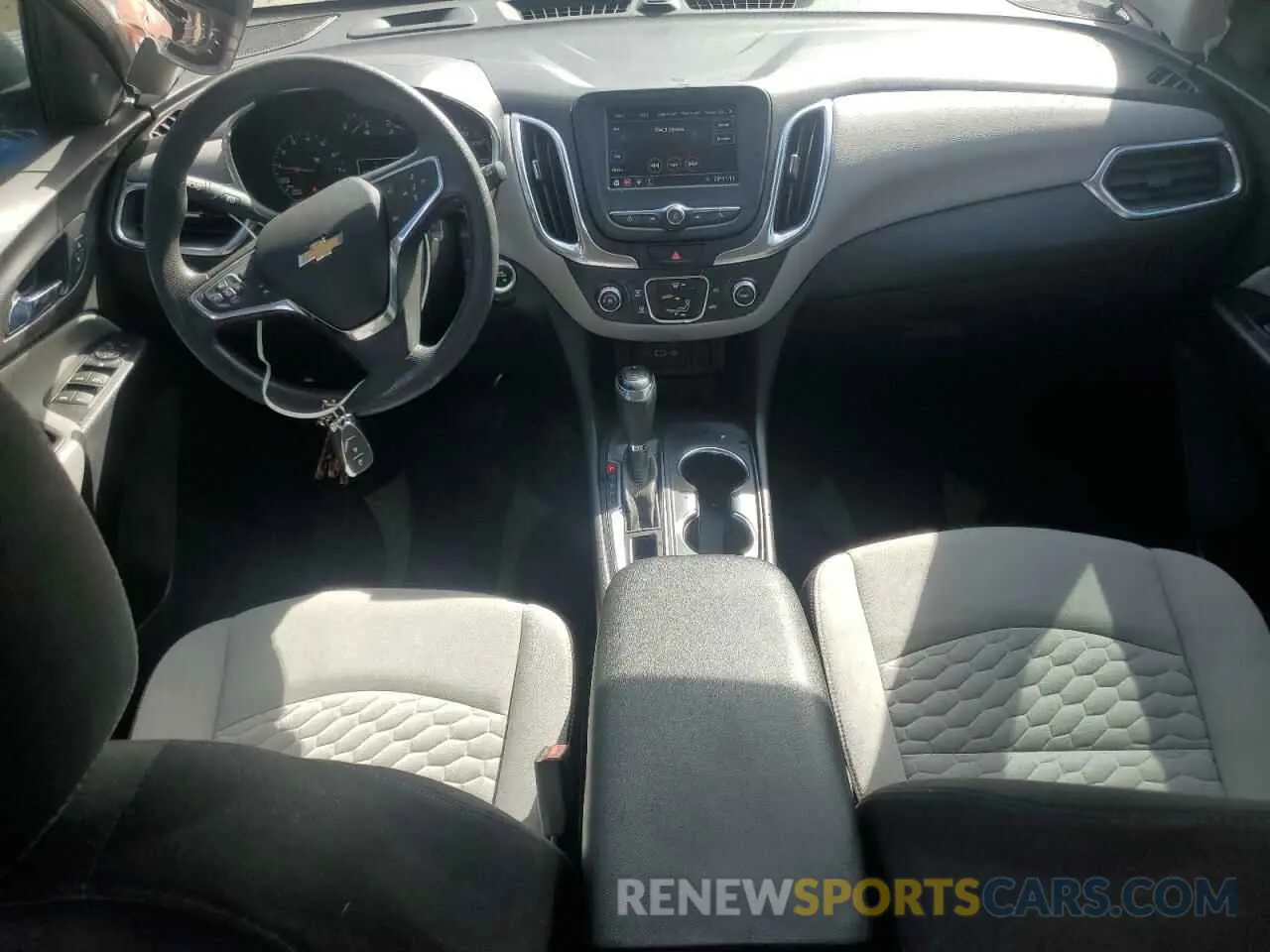 8 fotografías del automóvil dañado 3GNAXHEV8MS175086 CHEVROLET EQUINOX 2021