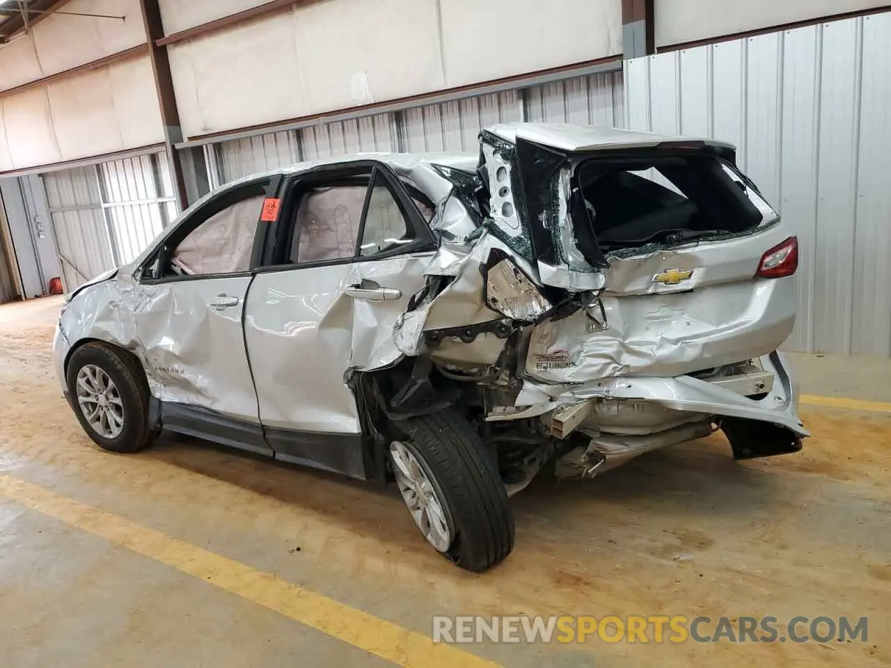 2 fotografías del automóvil dañado 3GNAXHEV9MS138662 CHEVROLET EQUINOX 2021
