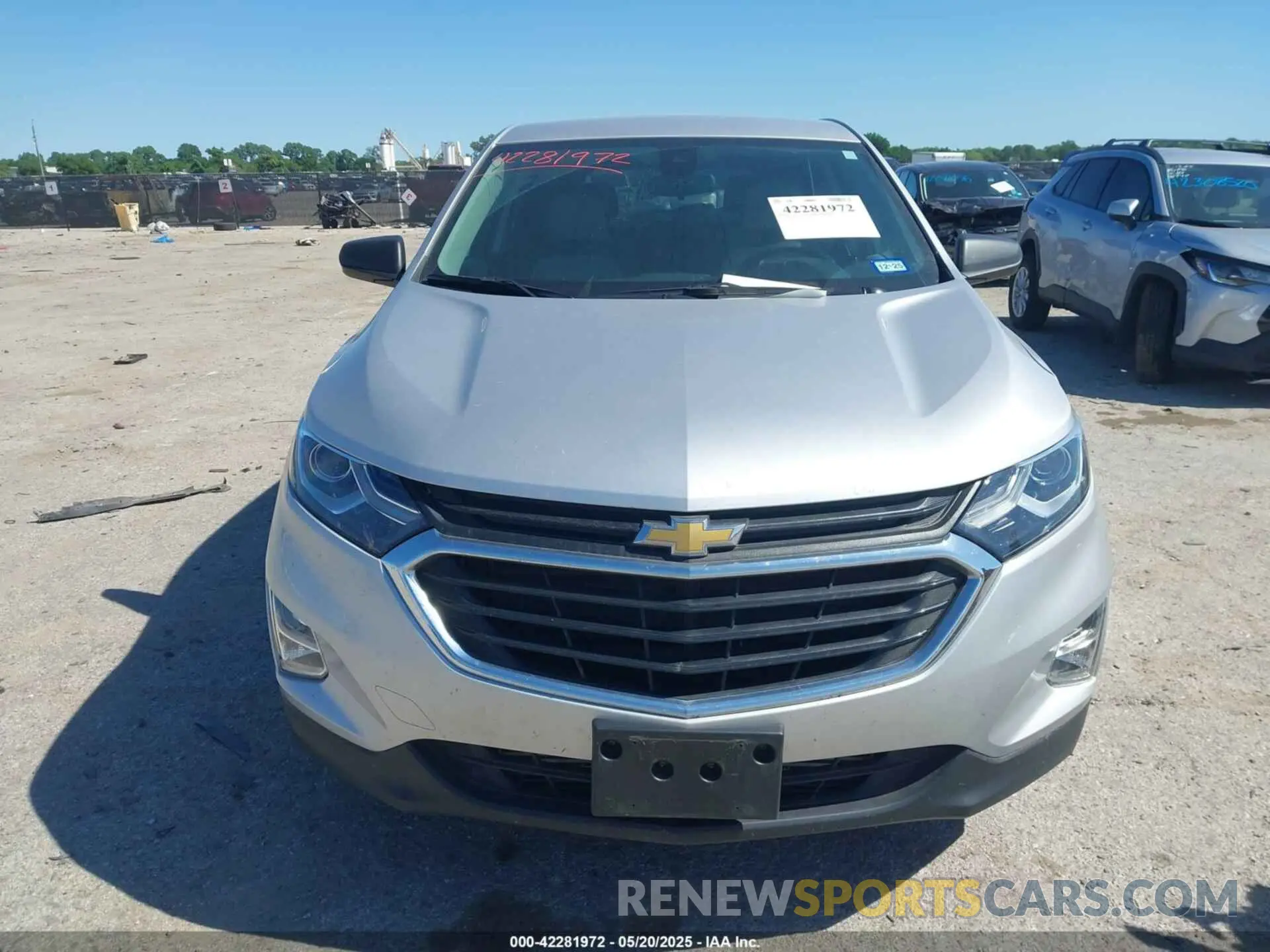 12 fotografías del automóvil dañado 3GNAXHEV9MS143988 CHEVROLET EQUINOX 2021
