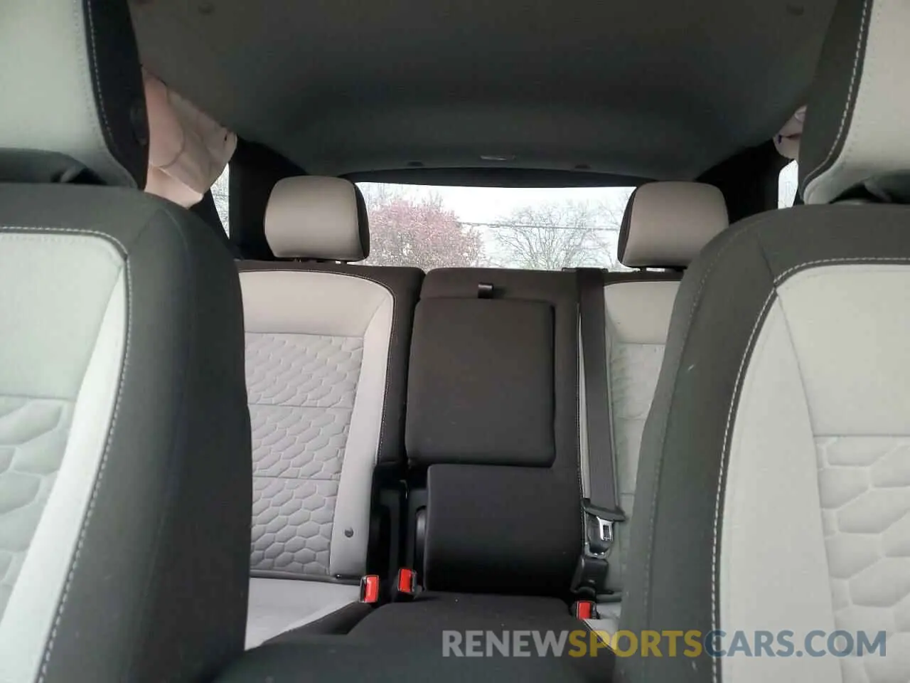 10 fotografías del automóvil dañado 3GNAXHEVXMS111681 CHEVROLET EQUINOX 2021