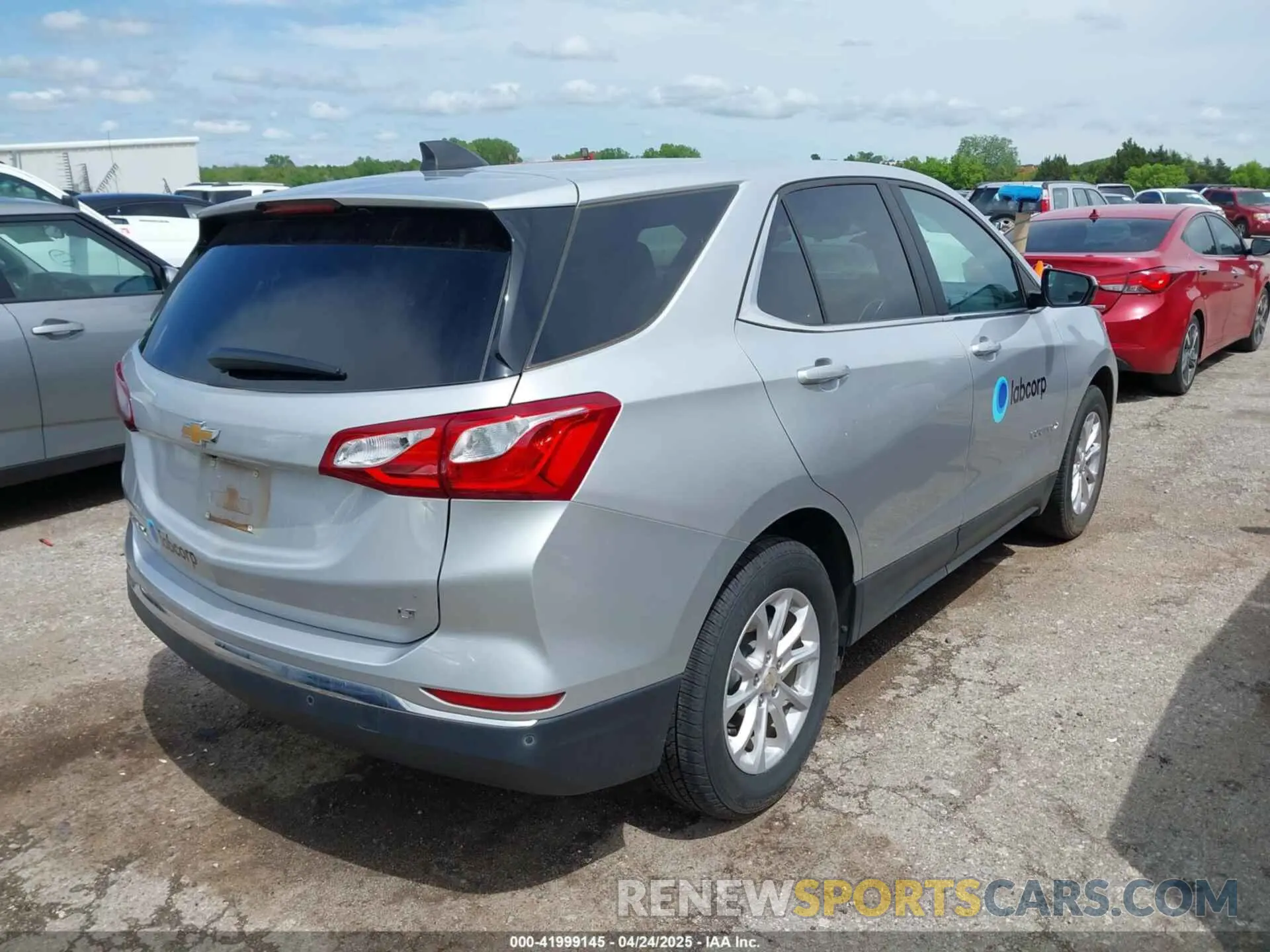 4 fotografías del automóvil dañado 3GNAXJEV0MS161822 CHEVROLET EQUINOX 2021
