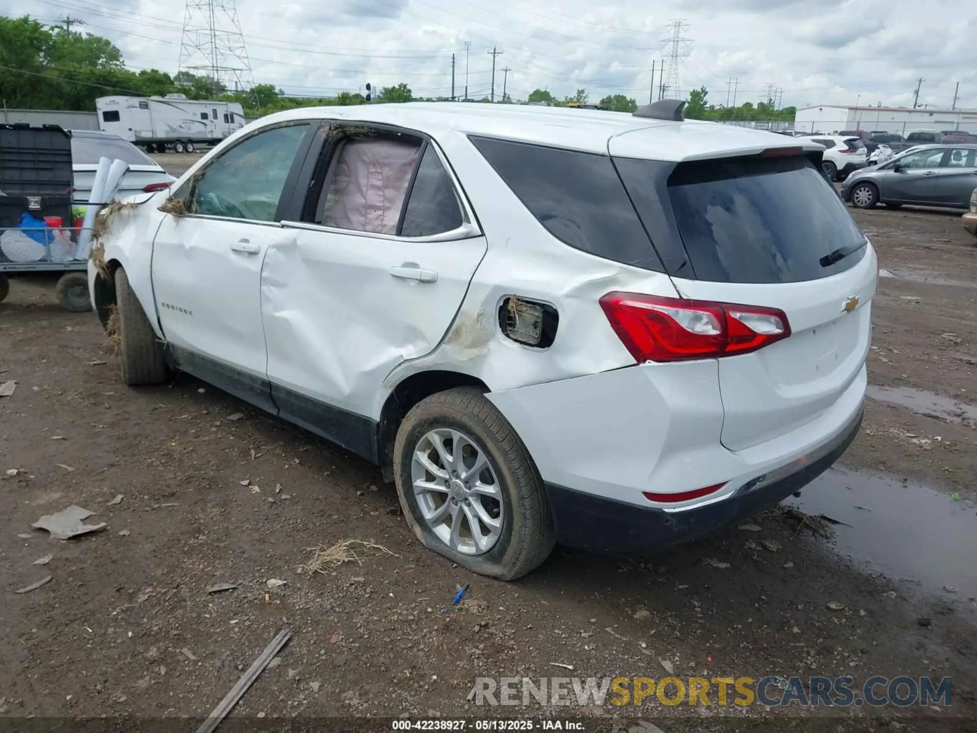 3 fotografías del automóvil dañado 3GNAXJEV1MS122656 CHEVROLET EQUINOX 2021