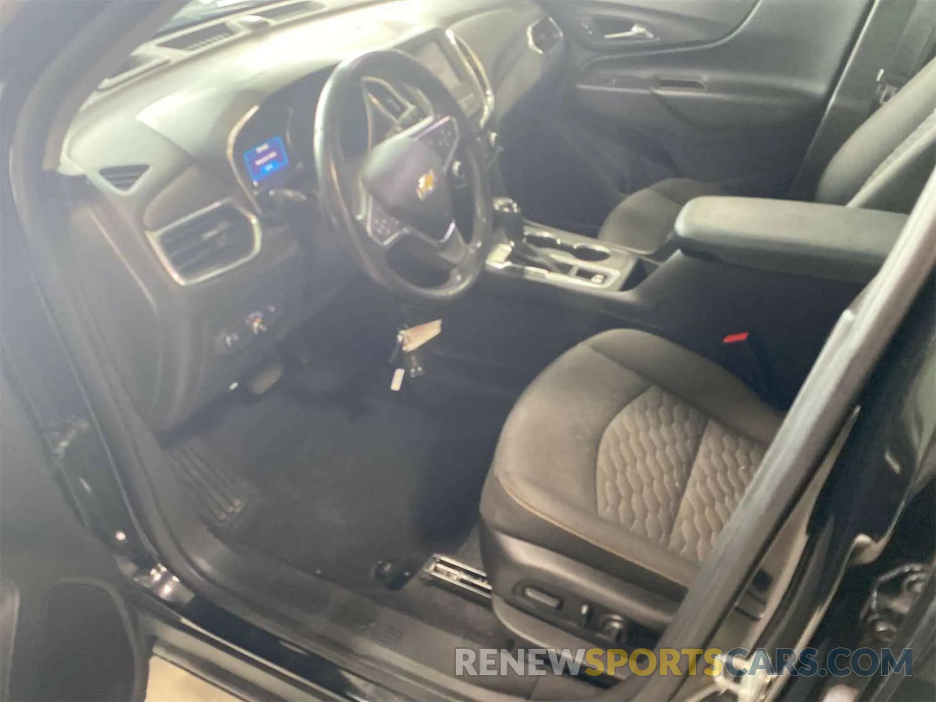 9 fotografías del automóvil dañado 3GNAXJEV2ML379402 CHEVROLET EQUINOX 2021