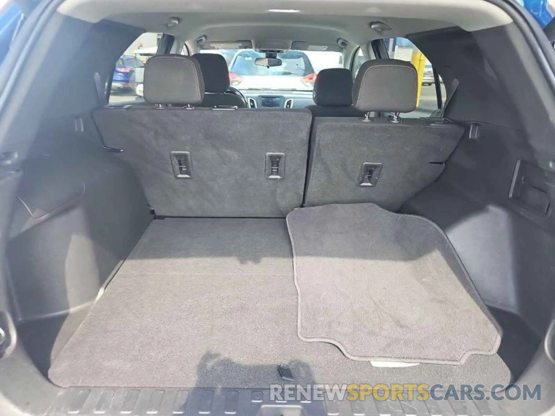 20 fotografías del automóvil dañado 3GNAXJEV5ML387882 CHEVROLET EQUINOX 2021