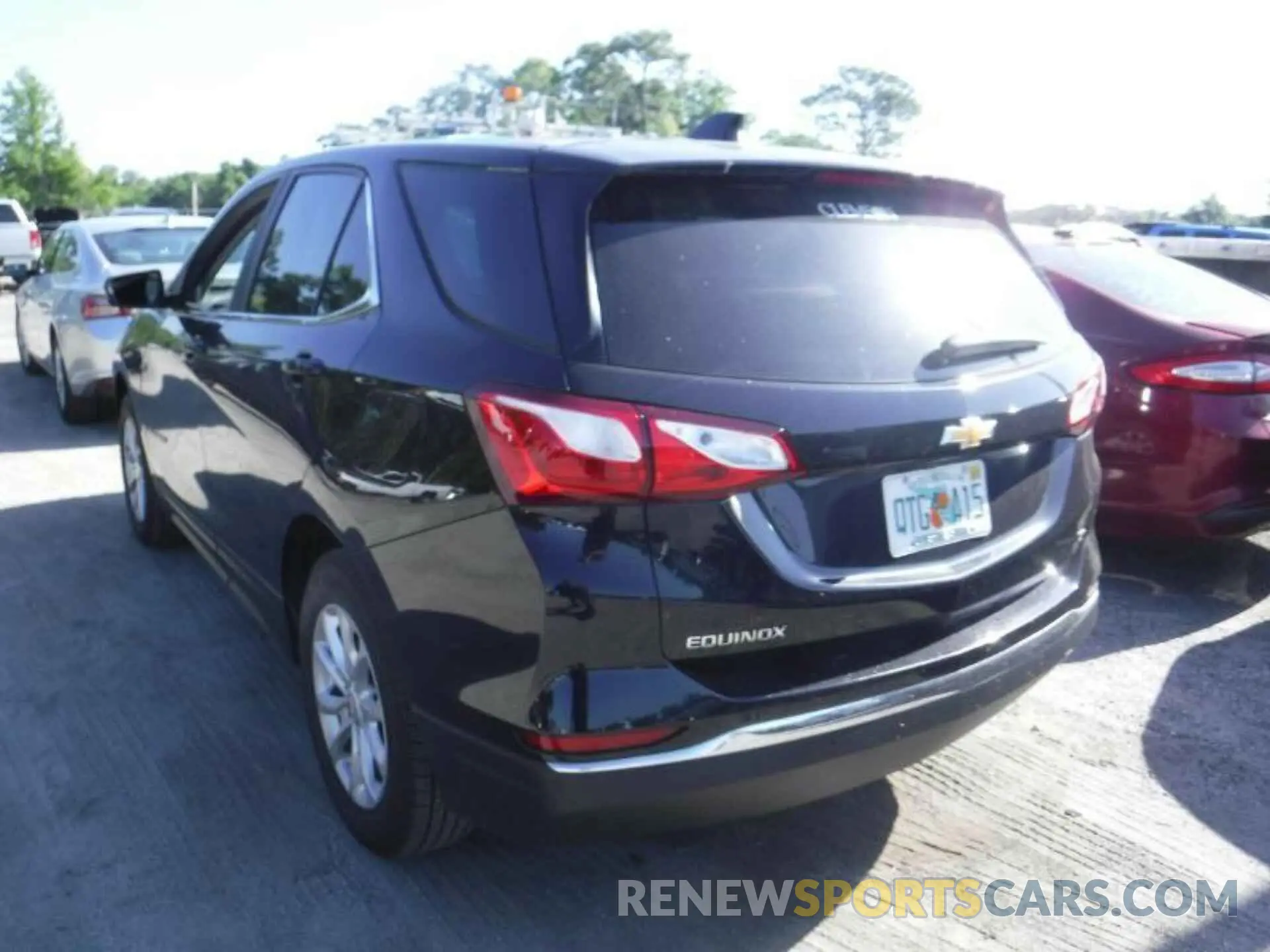 2 fotografías del automóvil dañado 3GNAXJEV5MS147818 CHEVROLET EQUINOX 2021