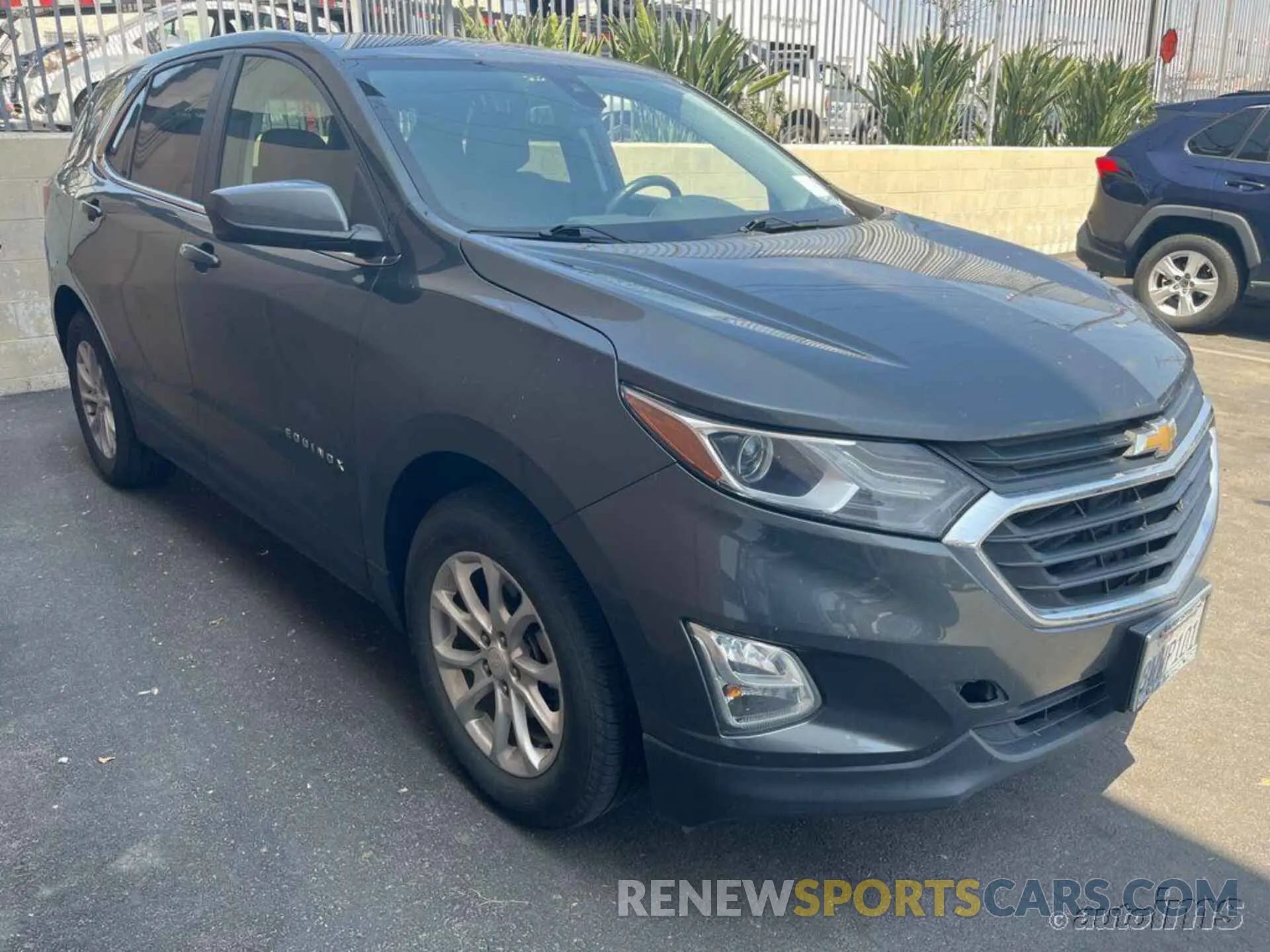 5 fotografías del automóvil dañado 3GNAXJEV6ML379595 CHEVROLET EQUINOX 2021
