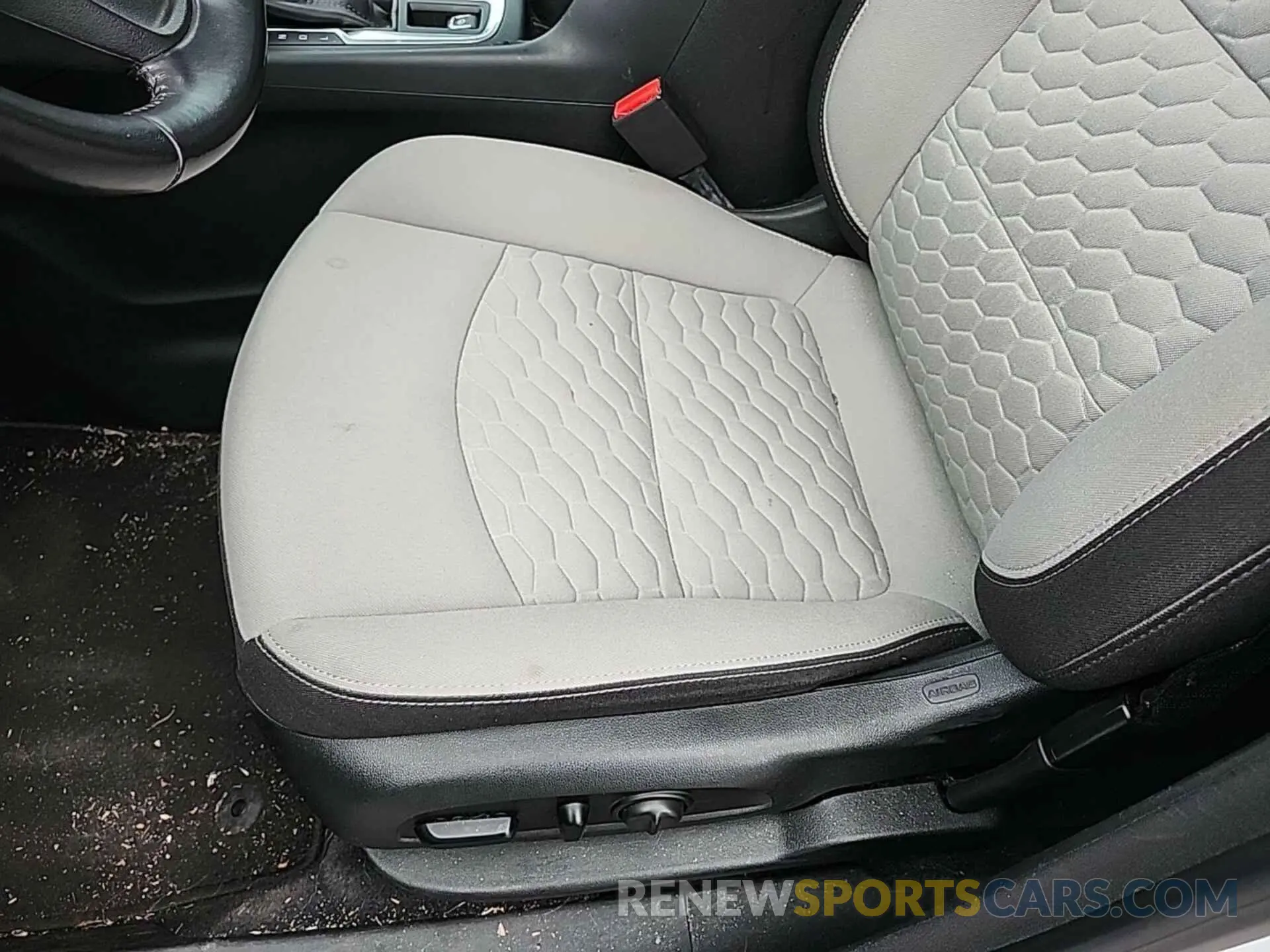 29 fotografías del automóvil dañado 3GNAXJEV6MS121440 CHEVROLET EQUINOX 2021