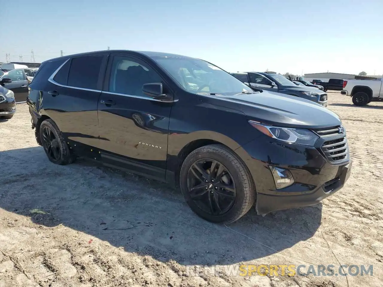 4 fotografías del automóvil dañado 3GNAXKEV1ML360474 CHEVROLET EQUINOX 2021