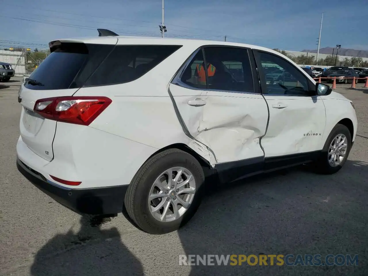 3 fotografías del automóvil dañado 3GNAXKEV1MS105233 CHEVROLET EQUINOX 2021