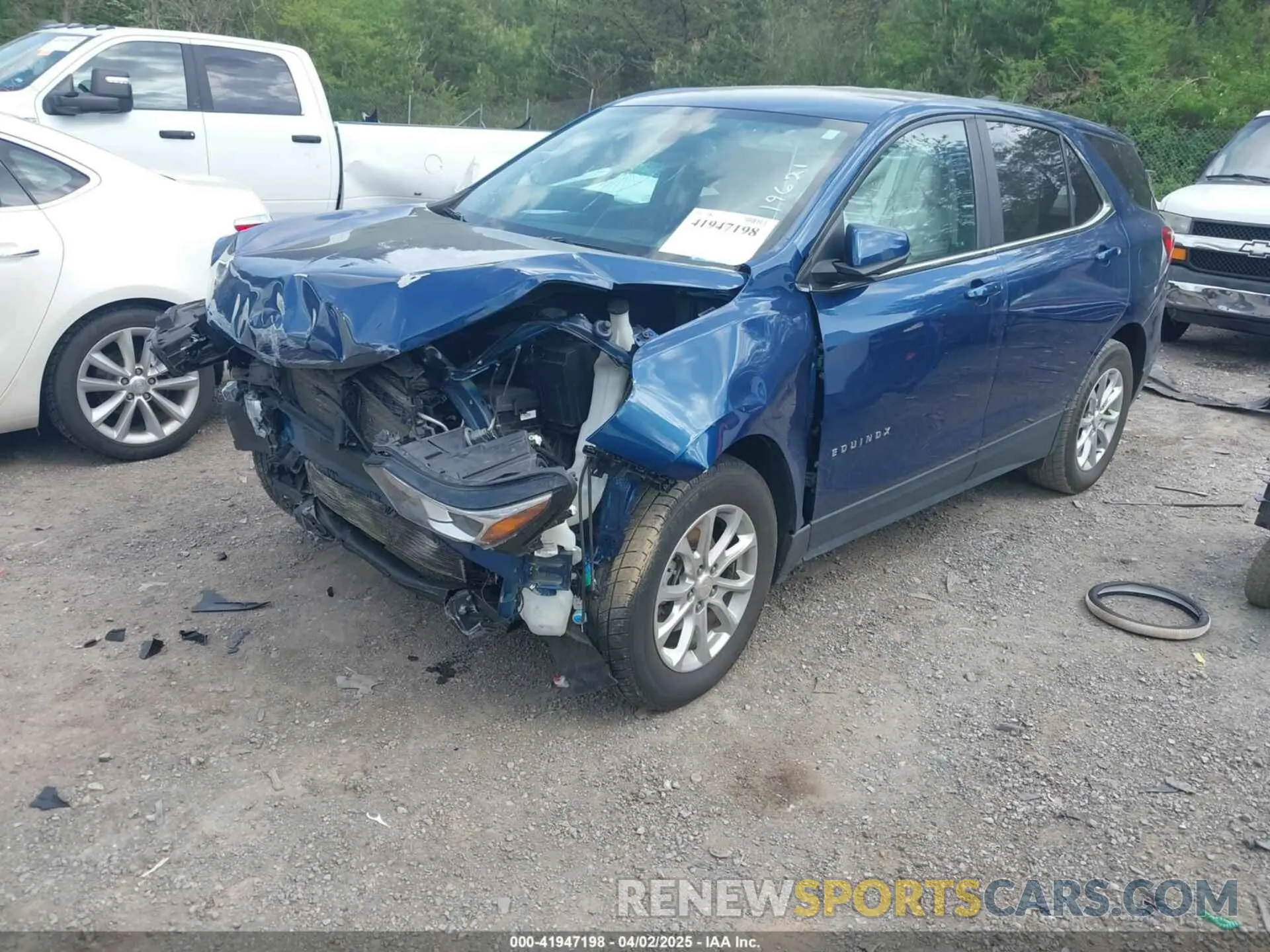 2 fotografías del automóvil dañado 3GNAXKEV2ML395007 CHEVROLET EQUINOX 2021