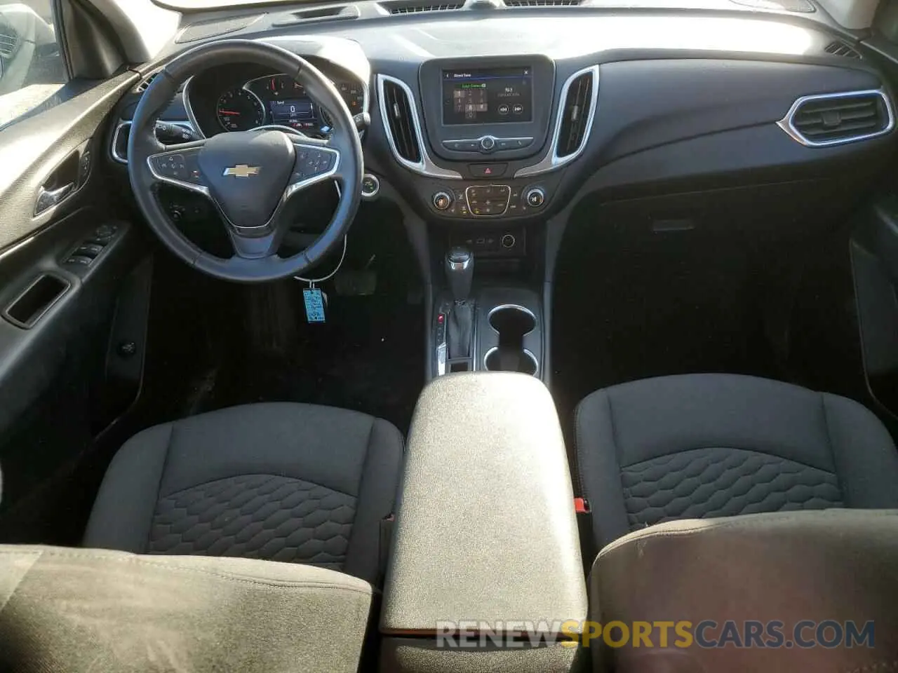 8 fotografías del automóvil dañado 3GNAXKEV3ML346348 CHEVROLET EQUINOX 2021