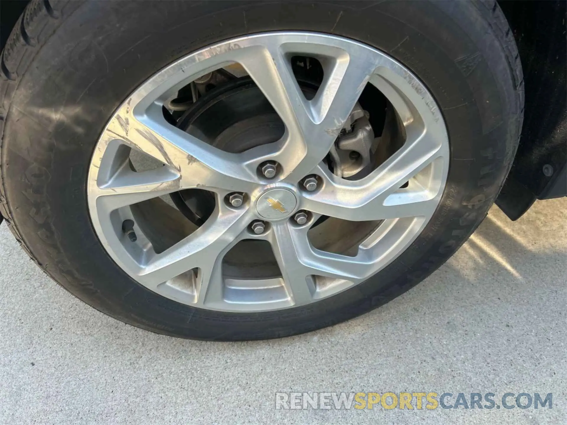 11 fotografías del automóvil dañado 3GNAXKEV4ML389144 CHEVROLET EQUINOX 2021
