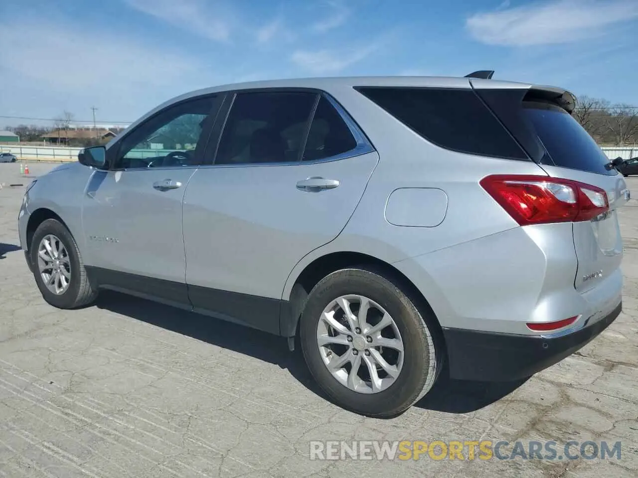 2 fotografías del automóvil dañado 3GNAXKEV4MS154684 CHEVROLET EQUINOX 2021