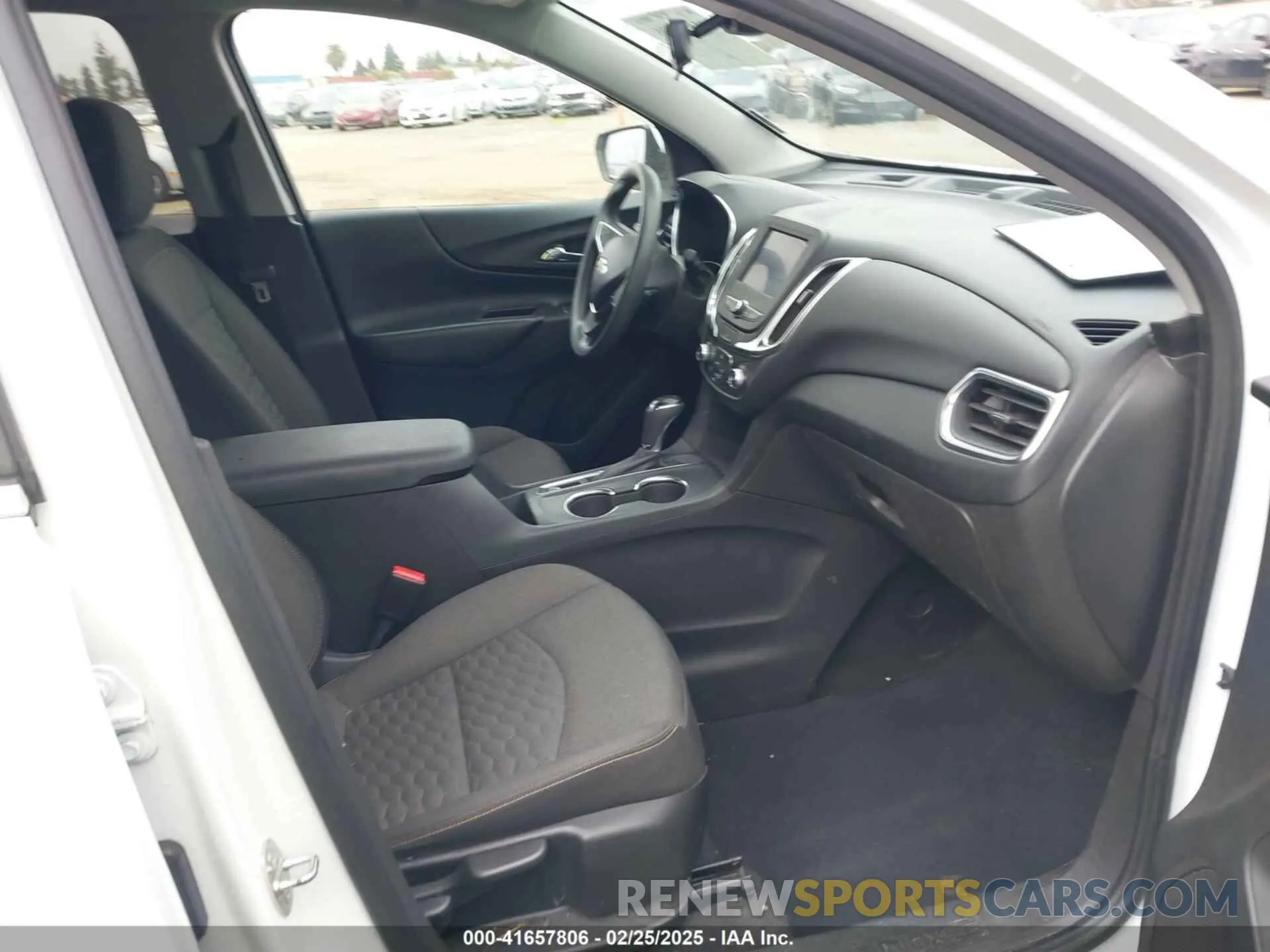 5 fotografías del automóvil dañado 3GNAXKEV4MS172862 CHEVROLET EQUINOX 2021