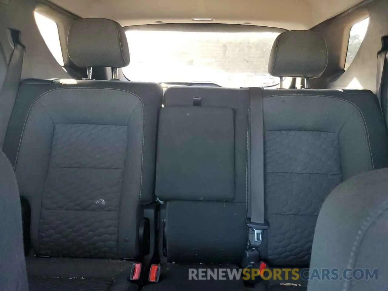 10 fotografías del automóvil dañado 3GNAXKEV5ML361157 CHEVROLET EQUINOX 2021