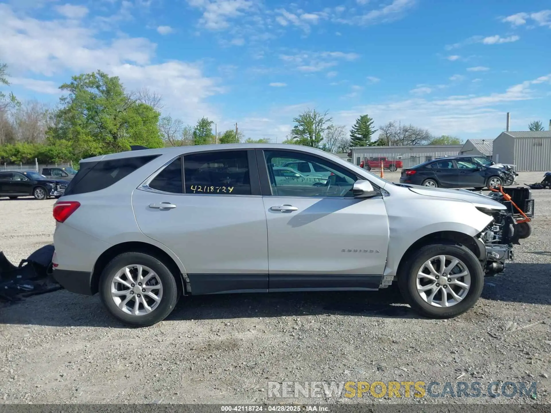 14 fotografías del automóvil dañado 3GNAXKEV5MS100116 CHEVROLET EQUINOX 2021
