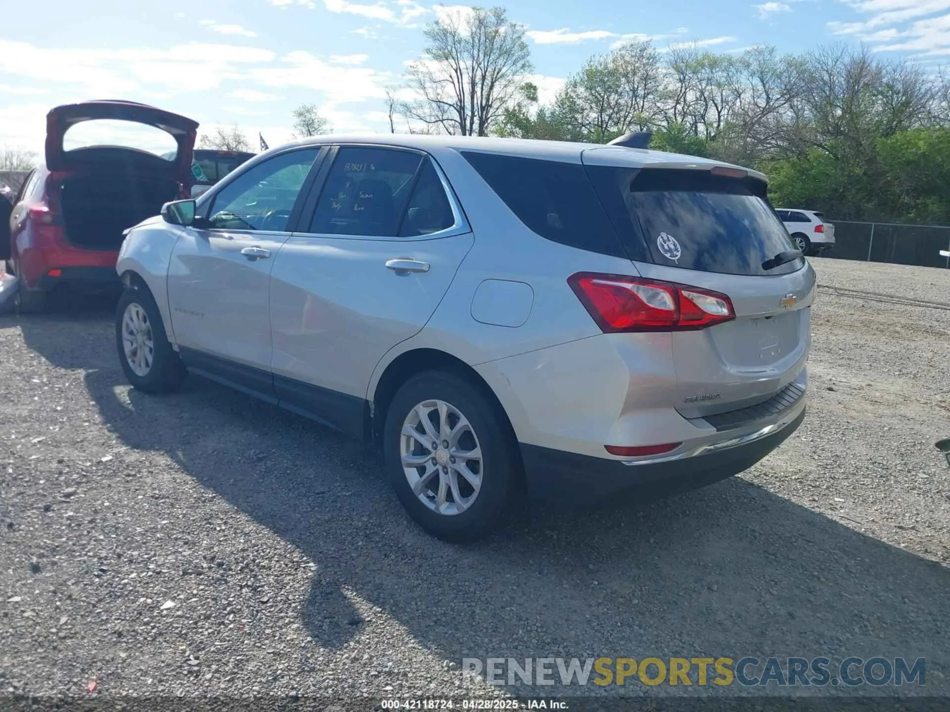 3 fotografías del automóvil dañado 3GNAXKEV5MS100116 CHEVROLET EQUINOX 2021