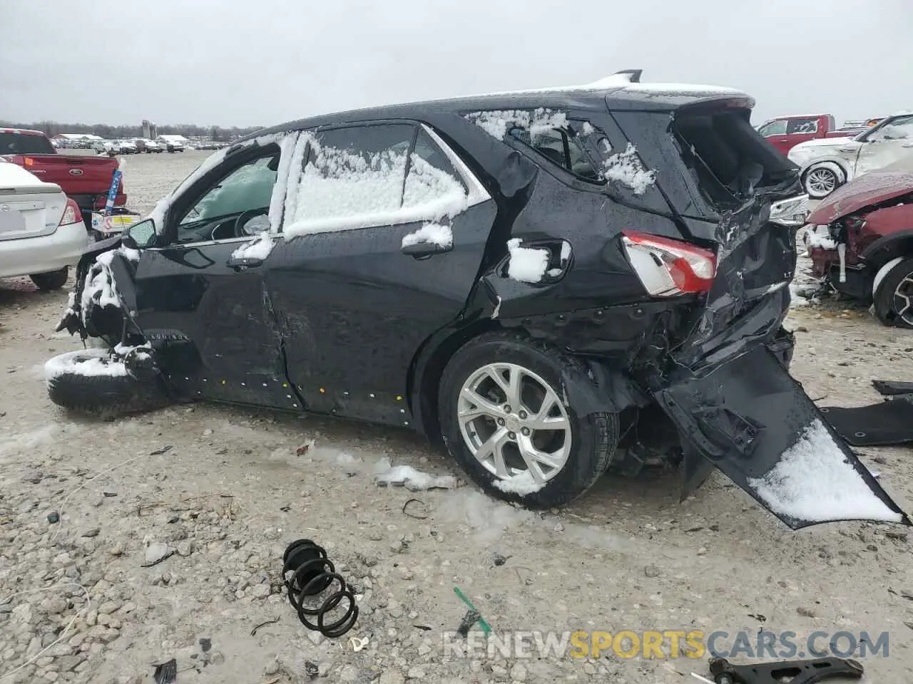 2 fotografías del automóvil dañado 3GNAXKEV6ML349146 CHEVROLET EQUINOX 2021
