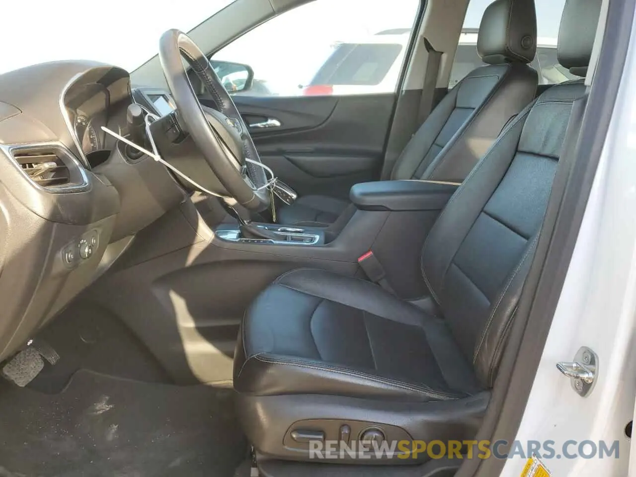 7 fotografías del automóvil dañado 3GNAXKEV6MS178842 CHEVROLET EQUINOX 2021