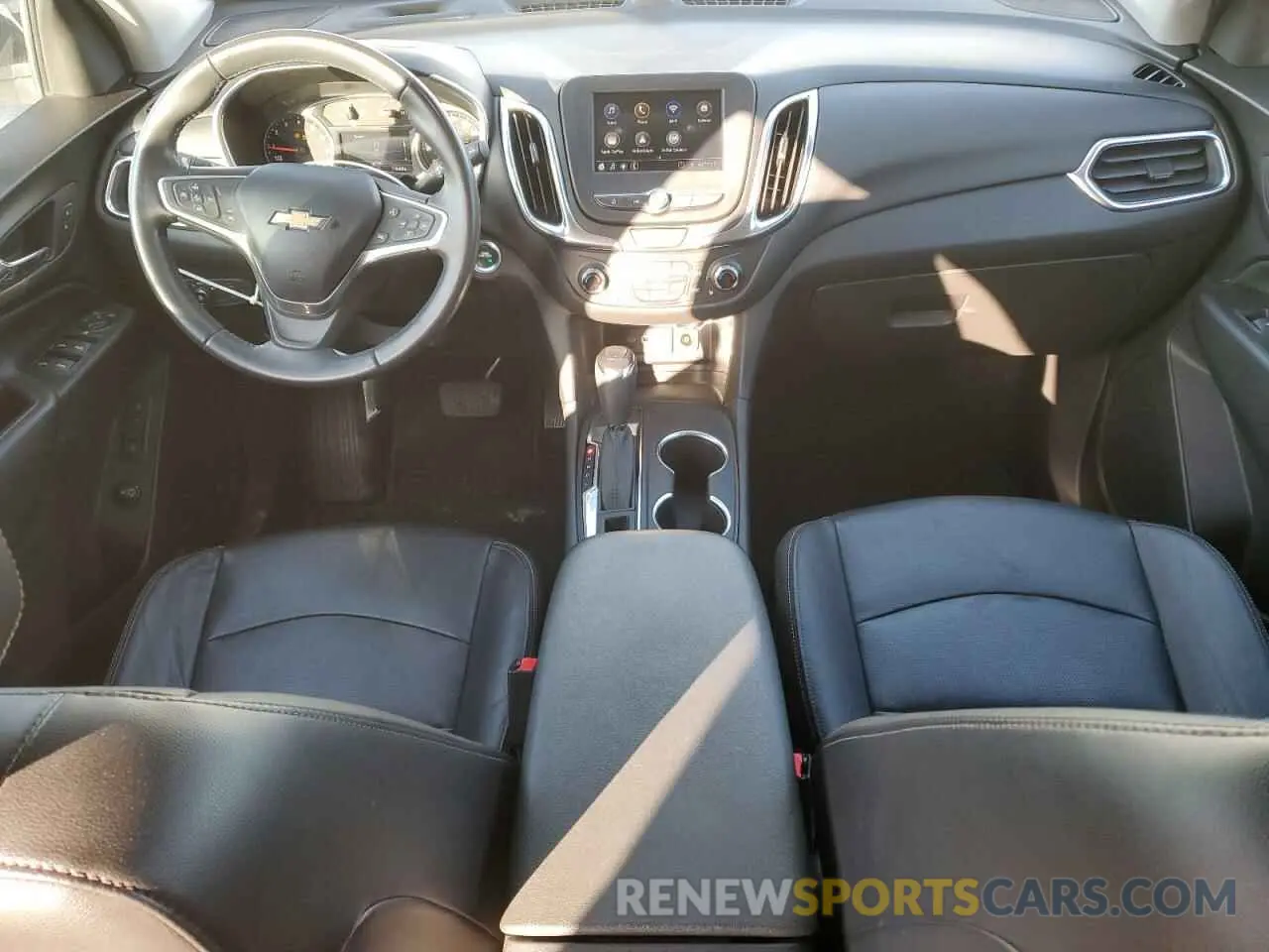 8 fotografías del automóvil dañado 3GNAXKEV6MS178842 CHEVROLET EQUINOX 2021