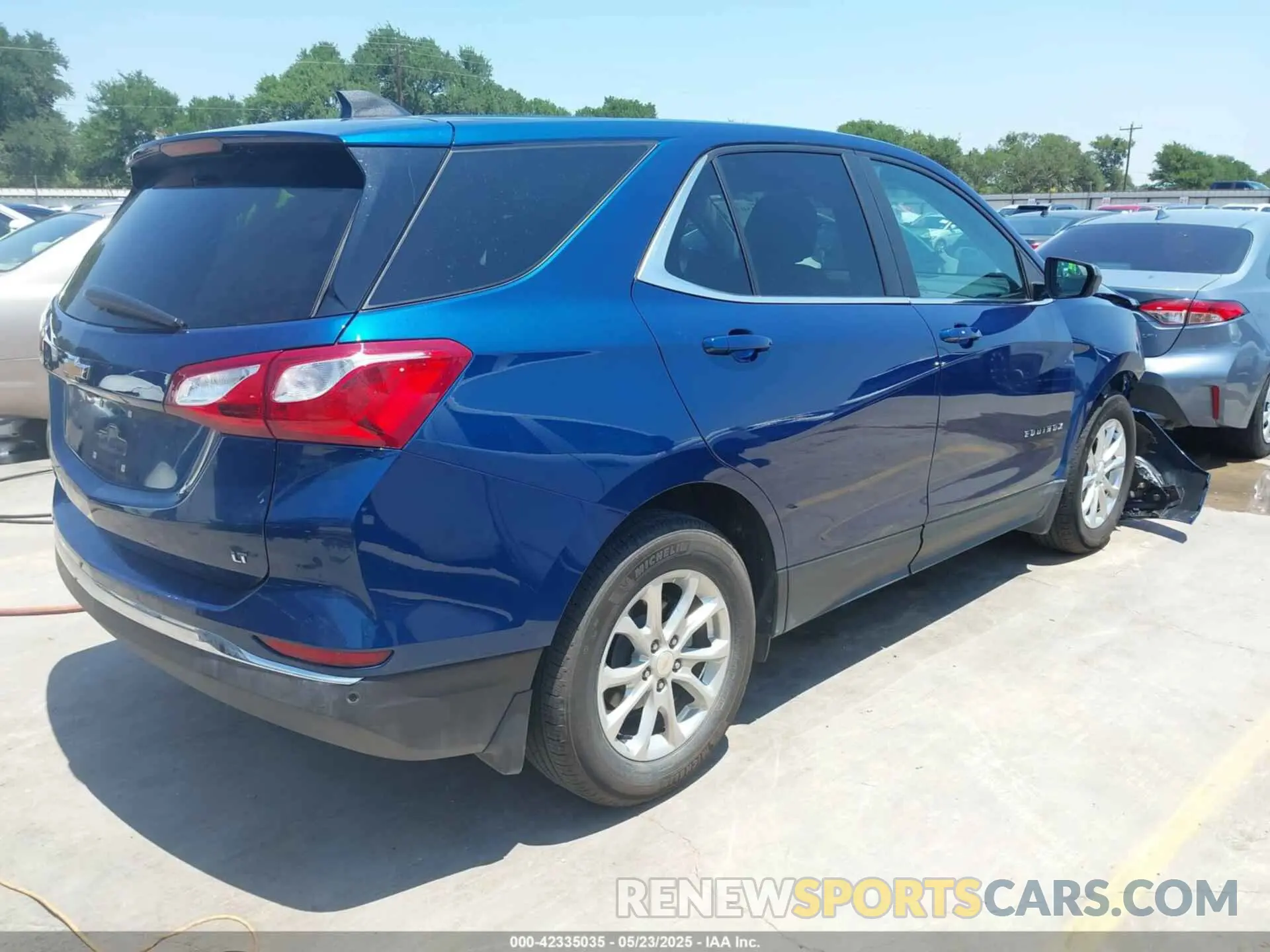 4 fotografías del automóvil dañado 3GNAXKEV7ML365811 CHEVROLET EQUINOX 2021