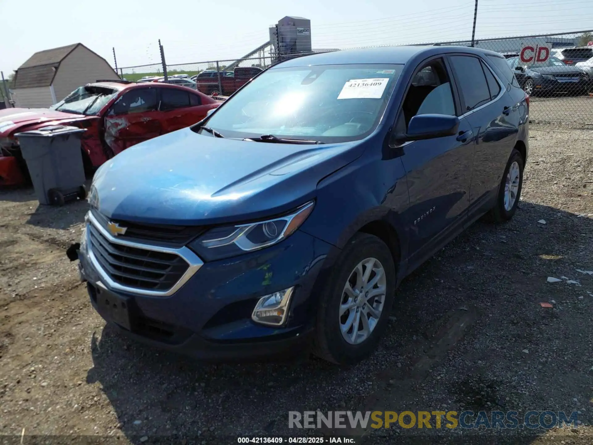 2 fotografías del automóvil dañado 3GNAXKEV8ML358494 CHEVROLET EQUINOX 2021