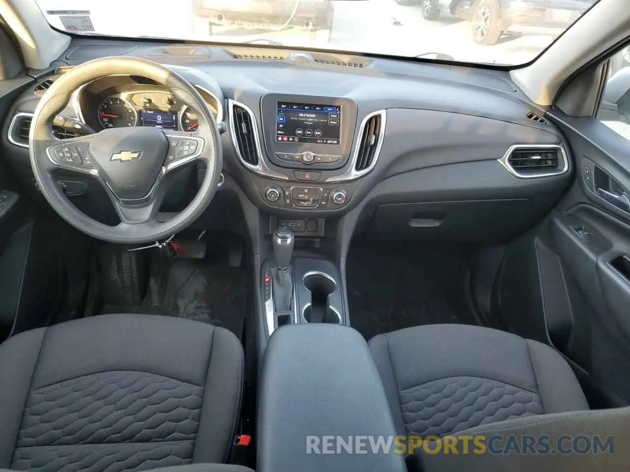 8 fotografías del automóvil dañado 3GNAXKEV8MS160858 CHEVROLET EQUINOX 2021