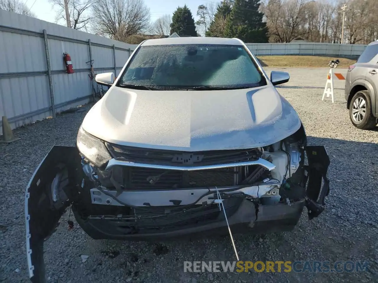 5 fotografías del automóvil dañado 3GNAXKEV9MS168824 CHEVROLET EQUINOX 2021