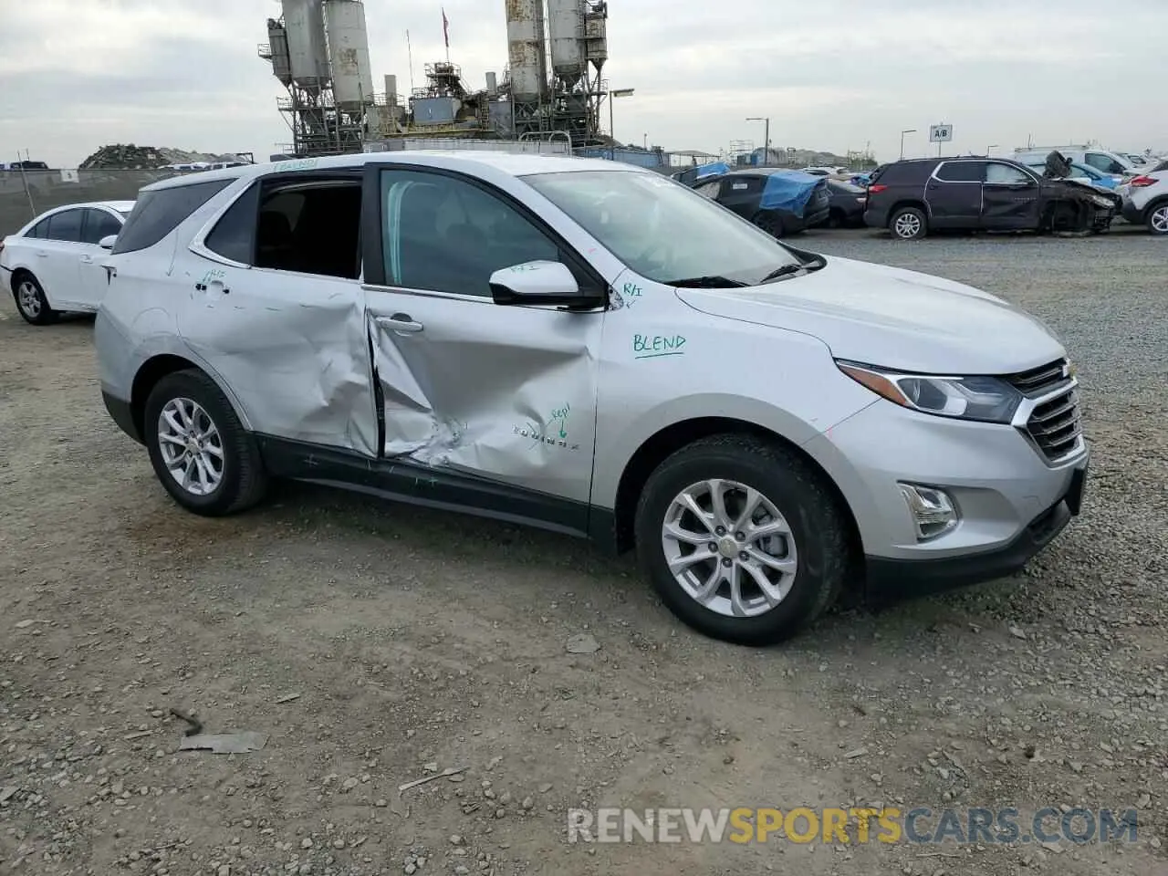 4 fotografías del automóvil dañado 3GNAXKEVXMS161896 CHEVROLET EQUINOX 2021