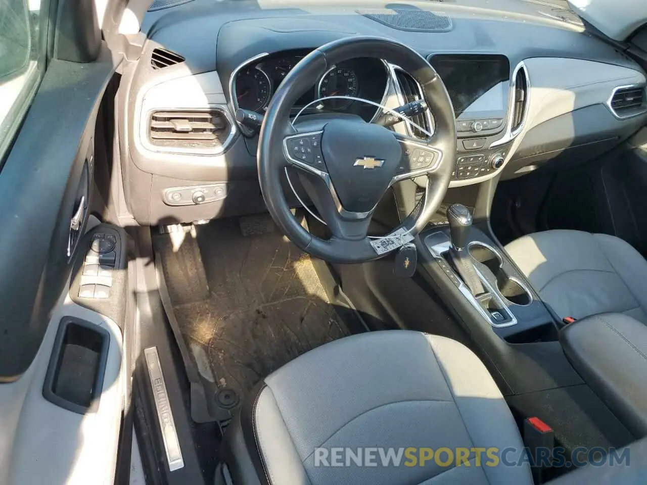 8 fotografías del automóvil dañado 3GNAXNEV7MS158746 CHEVROLET EQUINOX 2021