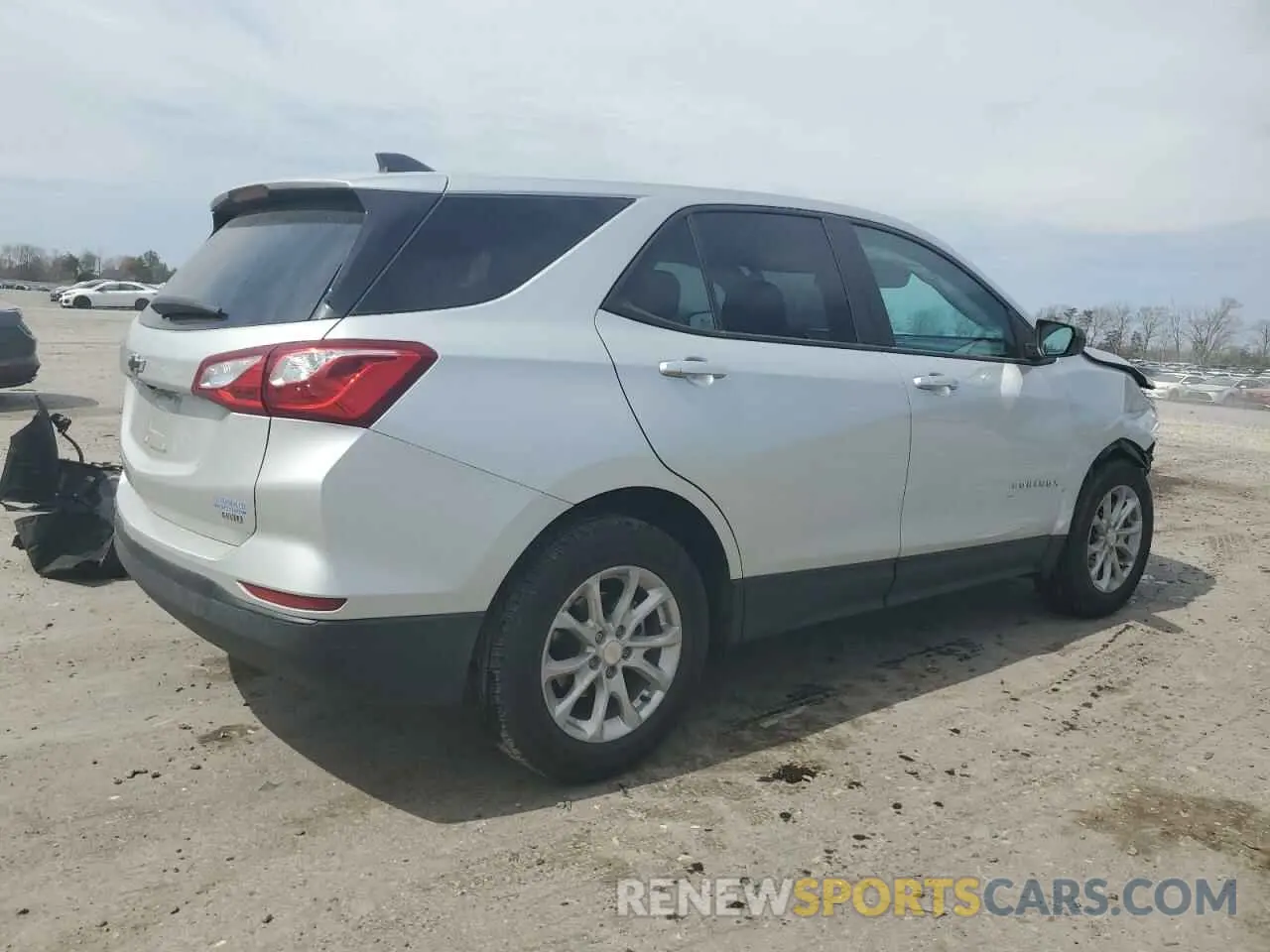 3 fotografías del automóvil dañado 3GNAXSEV2MS173752 CHEVROLET EQUINOX 2021