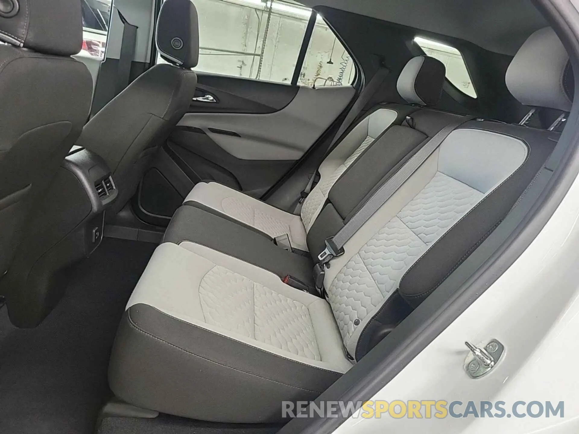 26 fotografías del automóvil dañado 3GNAXSEV5MS170327 CHEVROLET EQUINOX 2021